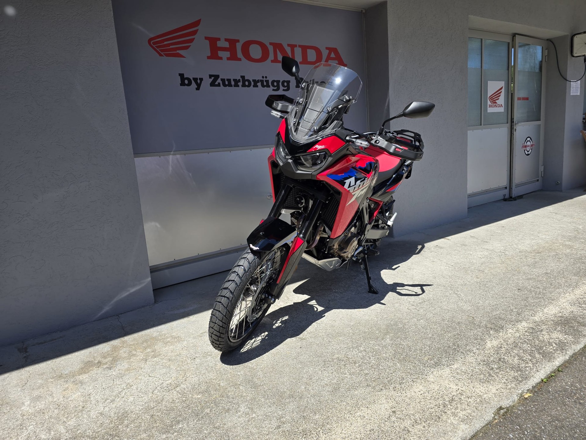 HONDA CRF 1100 Africa Twin-image-2