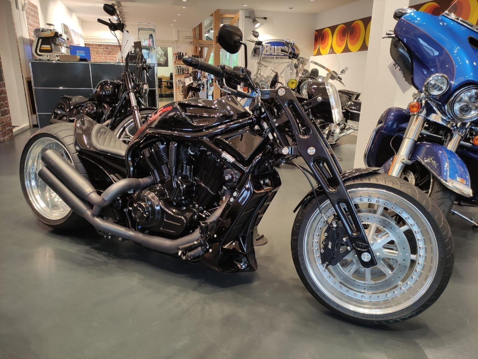 HARLEY-DAVIDSON VRSCDX 1250 V-Rod Night Rod Special