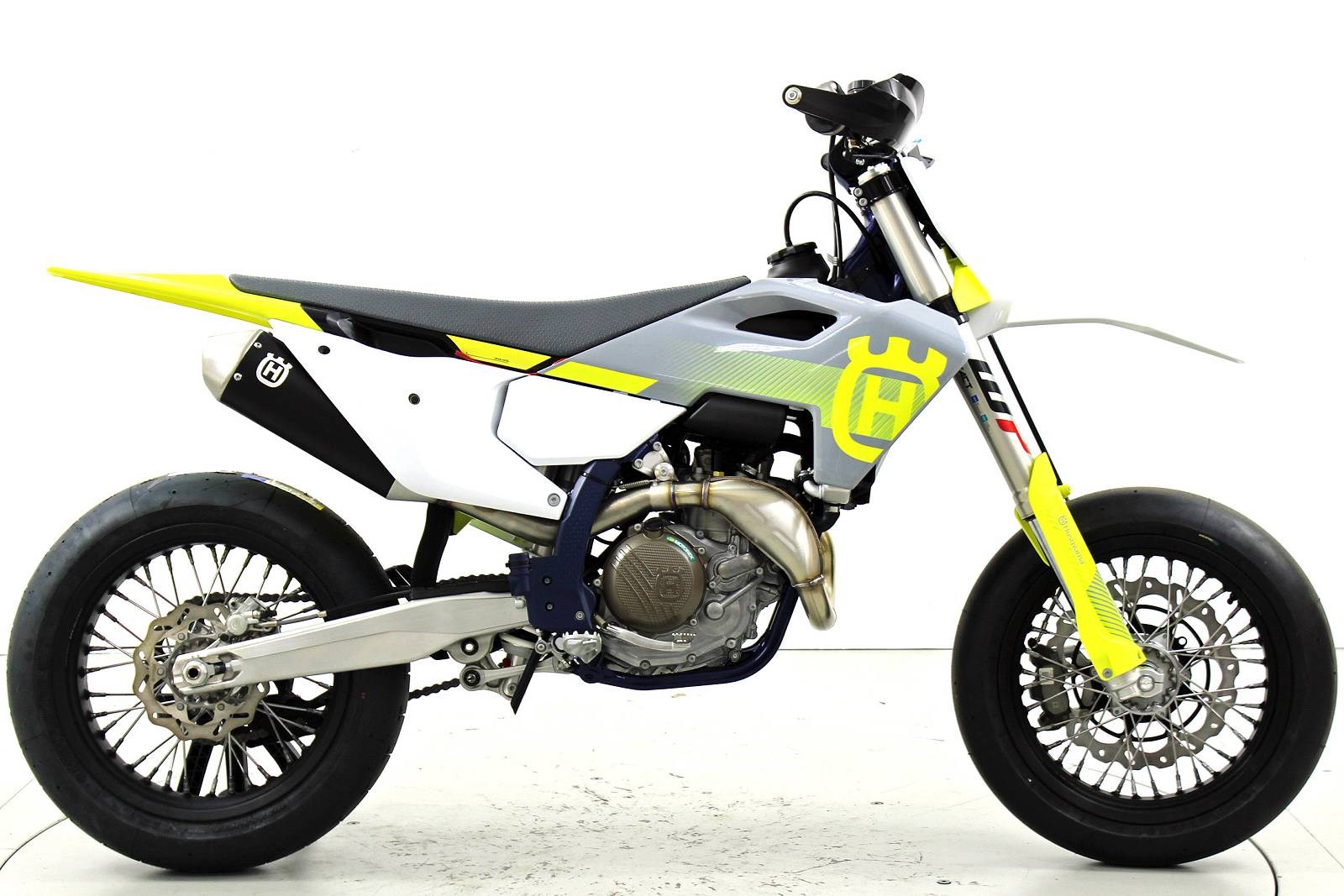 HUSQVARNA FS 450-showroom-element-3