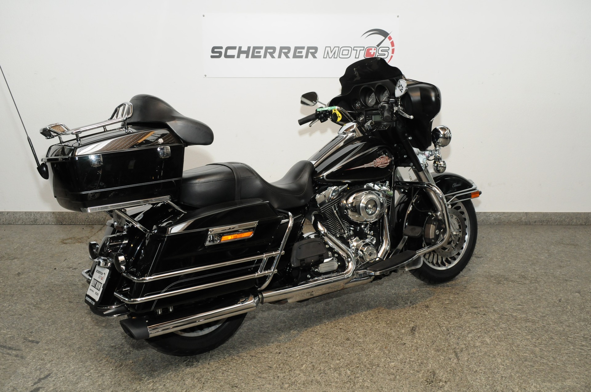 HARLEY-DAVIDSON FLHTC Electra Glide Classic ABS-image-2