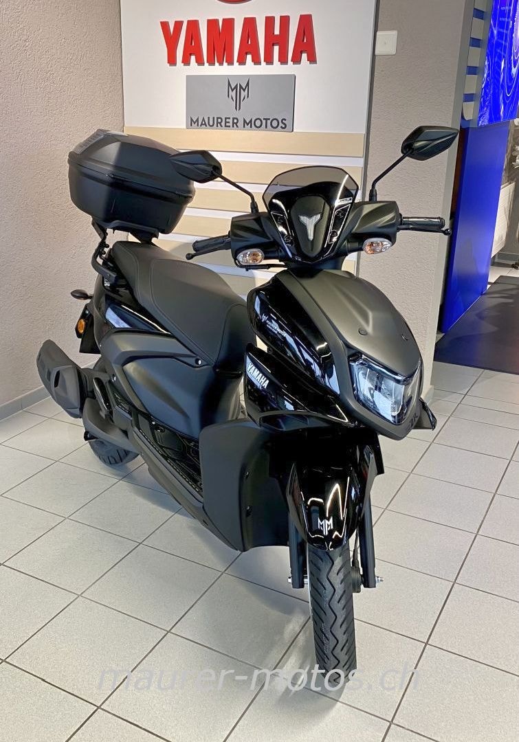 YAMAHA RAYZR 125 MIT TOPCASE-image-1