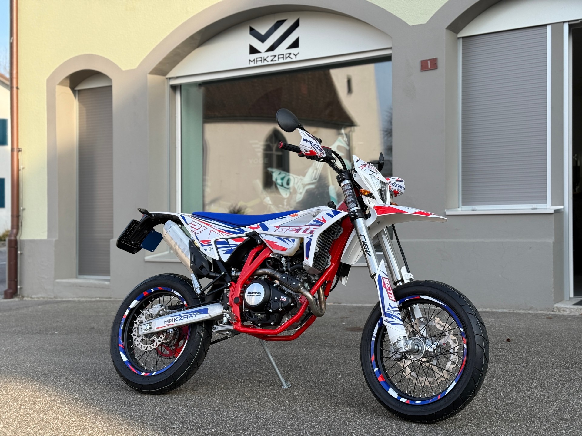 BETA RR 125-4T LC MY25 Motard x Makzary