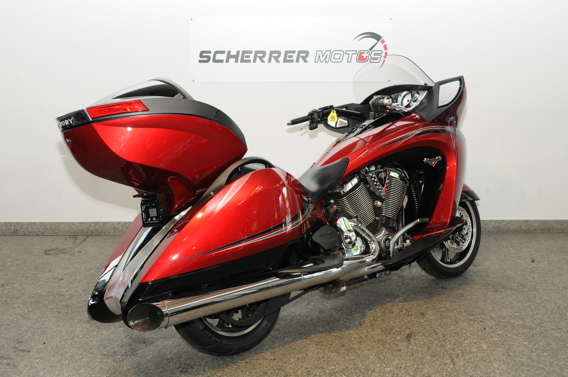 VICTORY Vision Tour-showroom-element-2