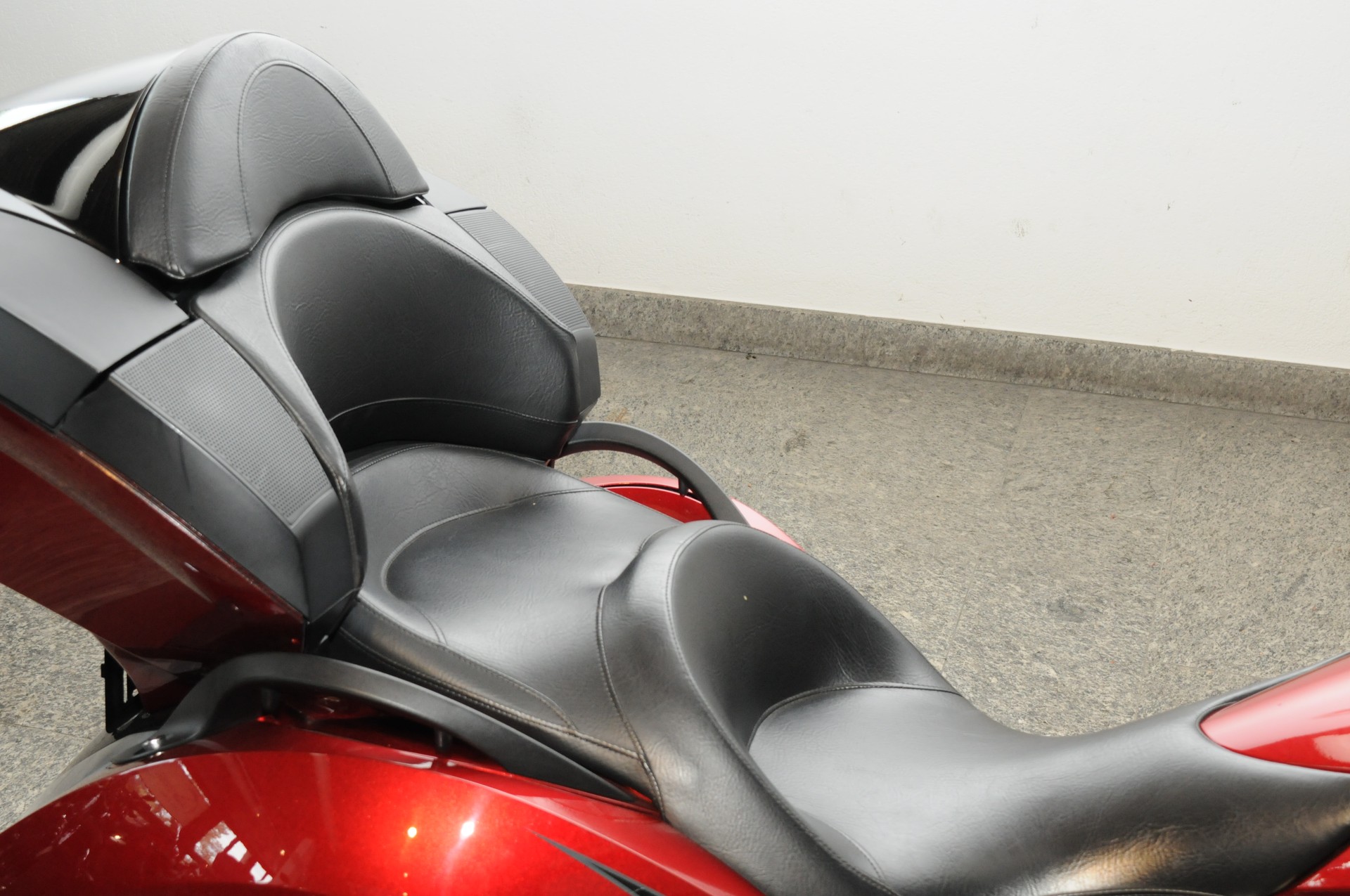 VICTORY Vision Tour-showroom-element-3
