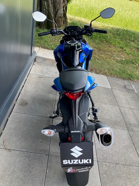 SUZUKI GSX-S 125-image-2