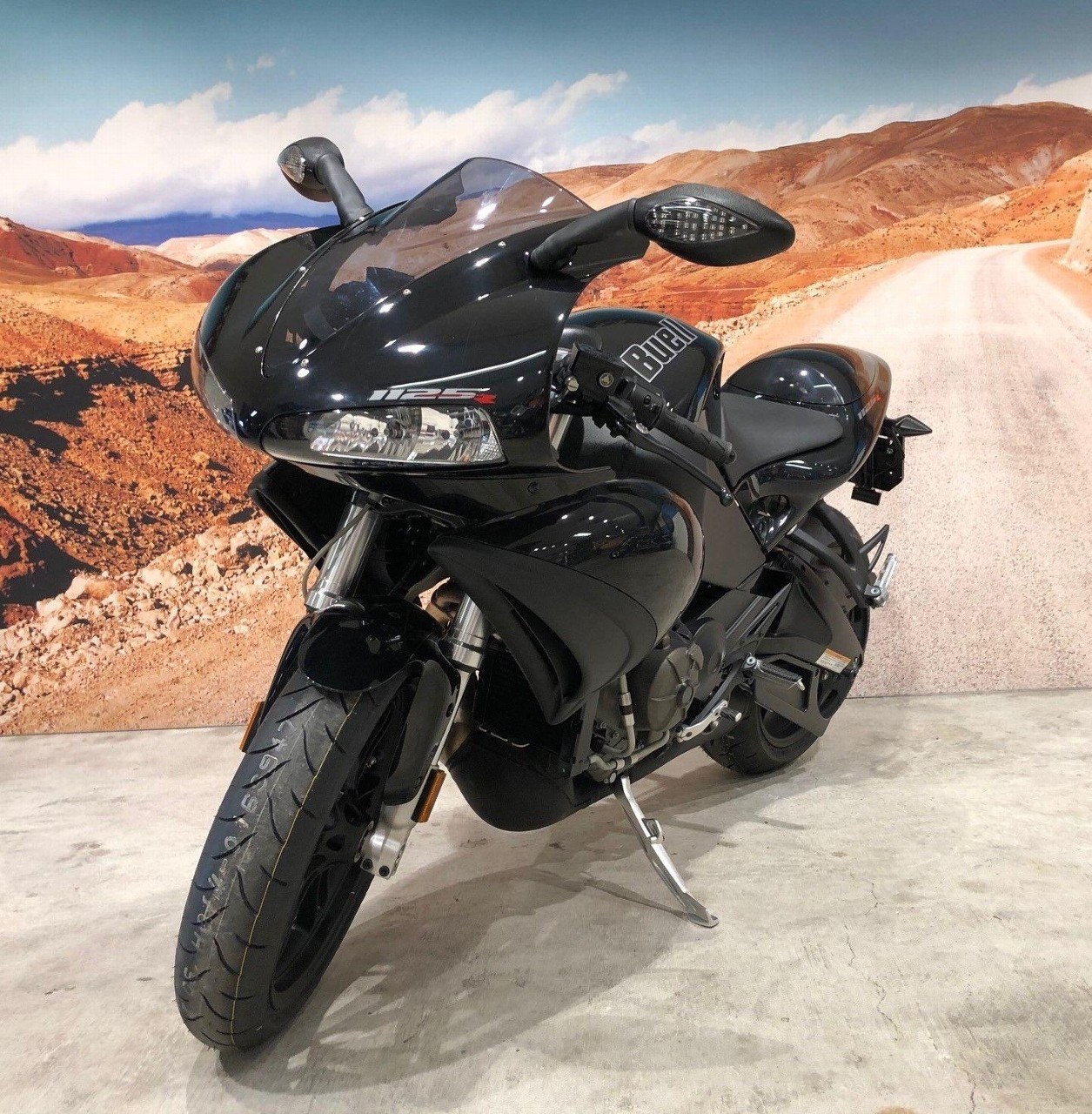 BUELL 1125 R Neufahrzeug-showroom-element-1