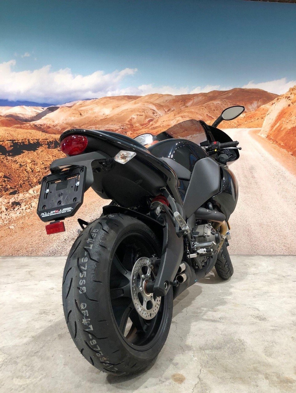 BUELL 1125 R Neufahrzeug-showroom-element-2