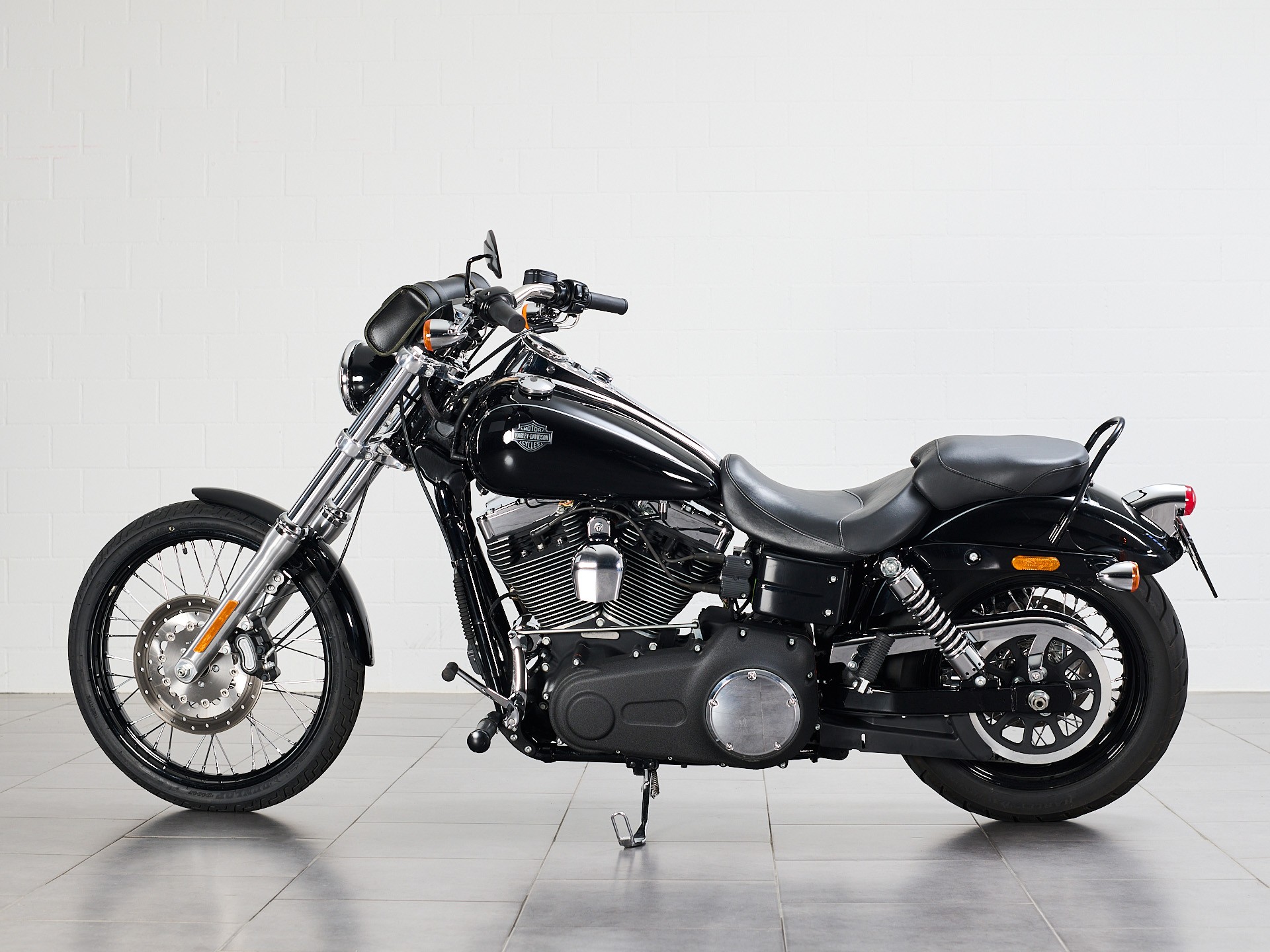 HARLEY-DAVIDSON FXDWGI Dyna Wide Glide-image-2