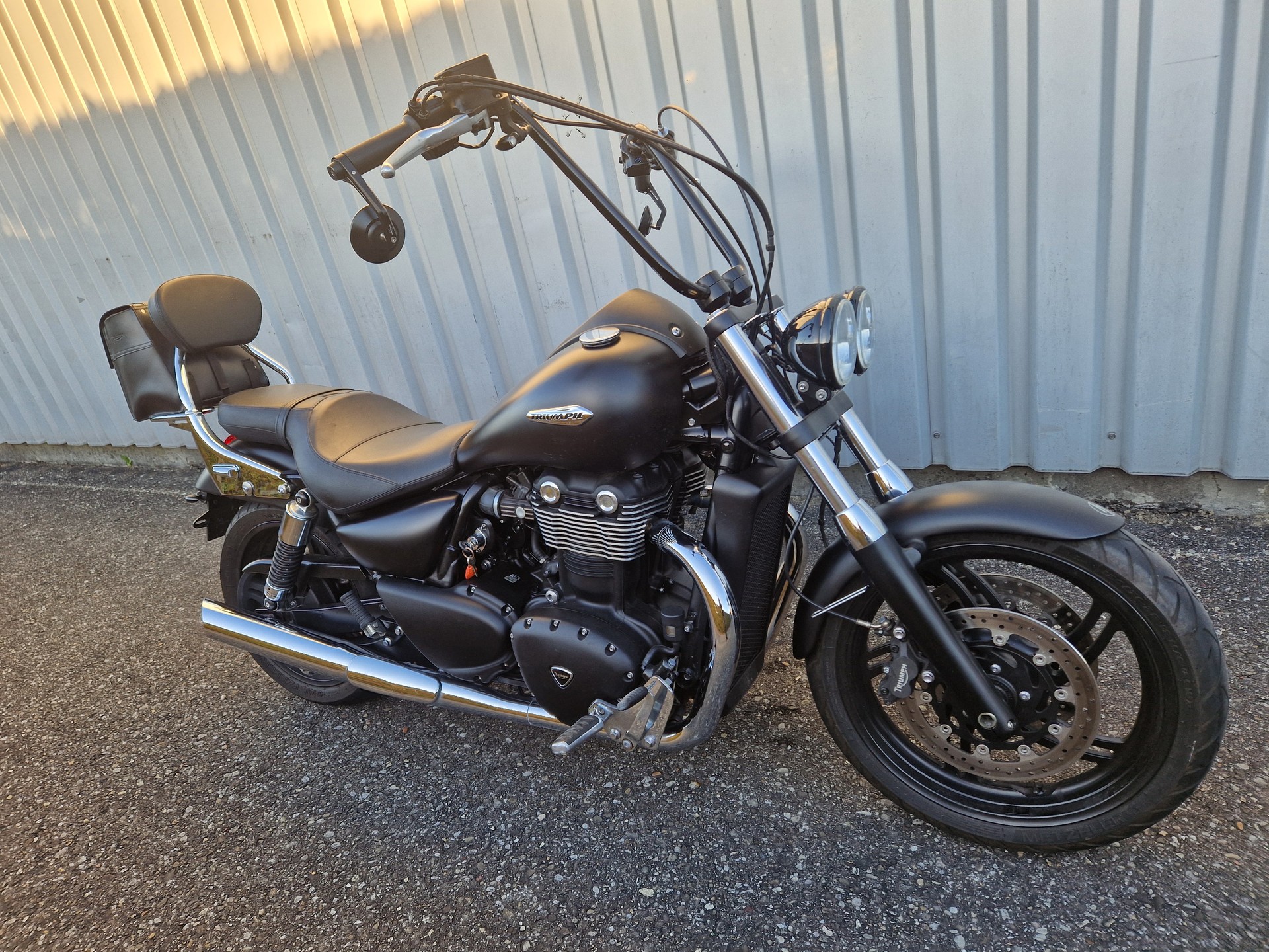 TRIUMPH Thunderbird 1700 ABS KUNDENAUFTRAG-showroom-element-1