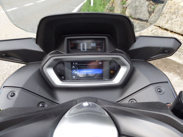 YAMAHA X-Max YP 125 Tech Max-image-4