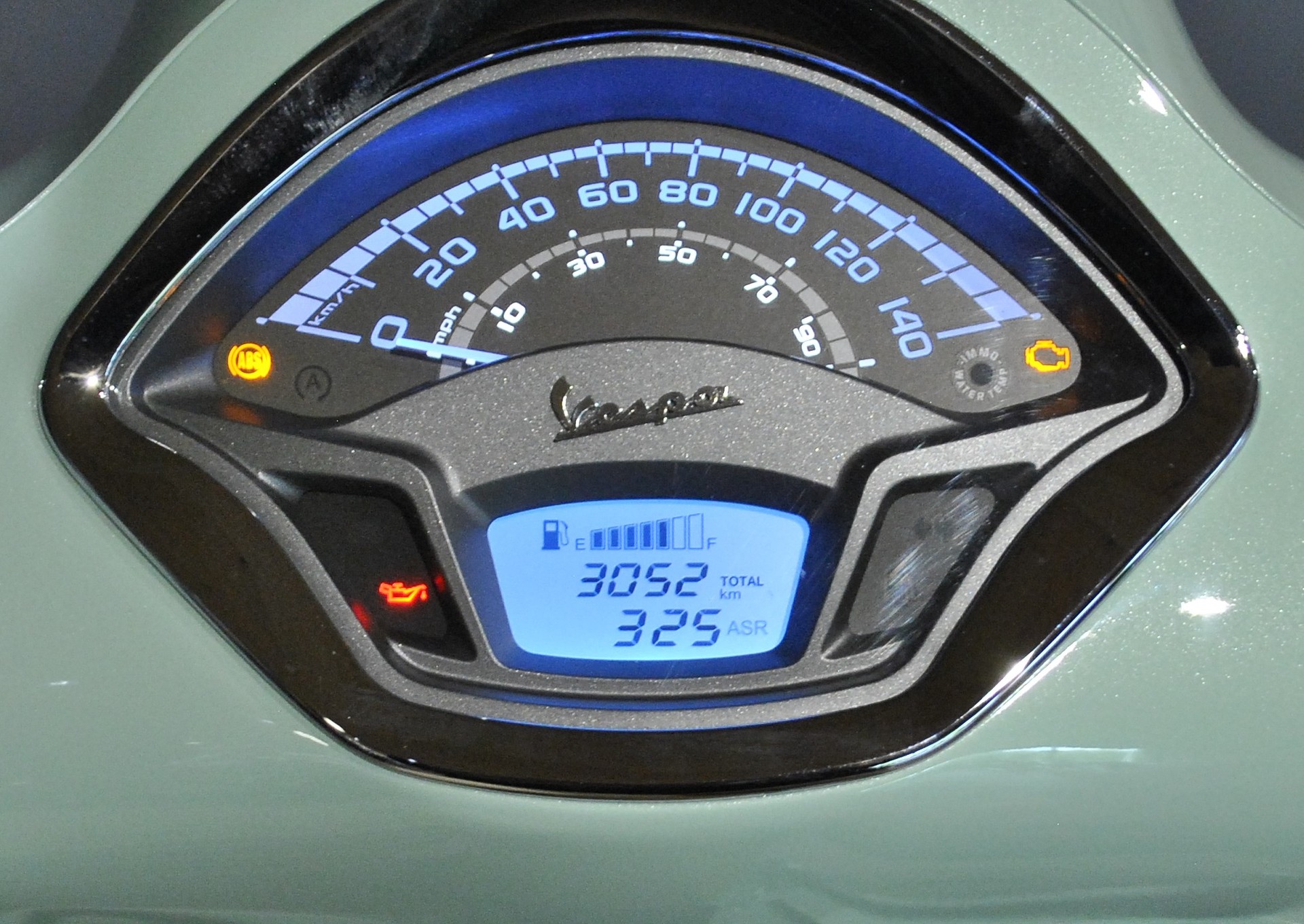 PIAGGIO Vespa GTS 300 ABS-image-5