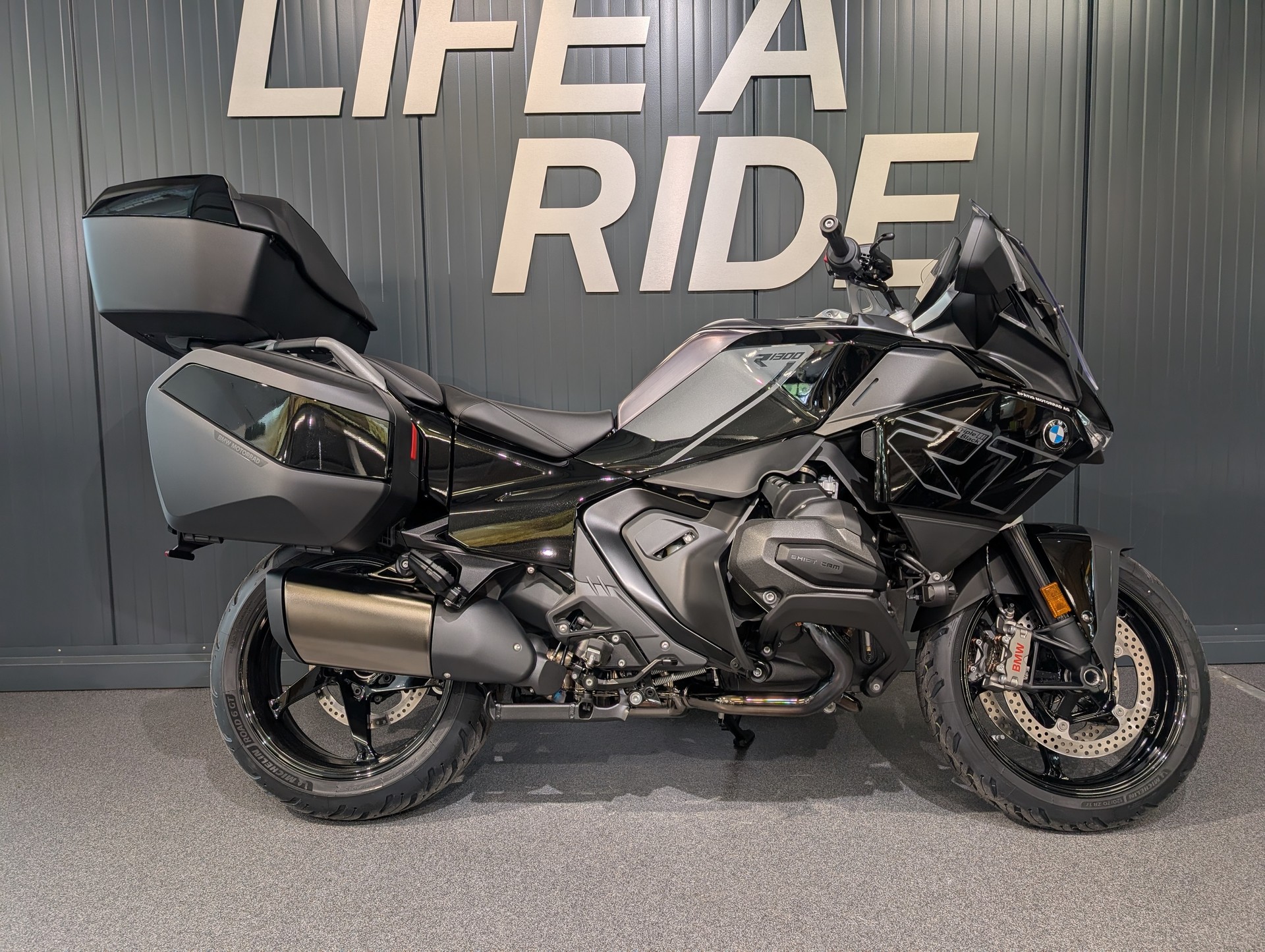BMW R 1300 RT