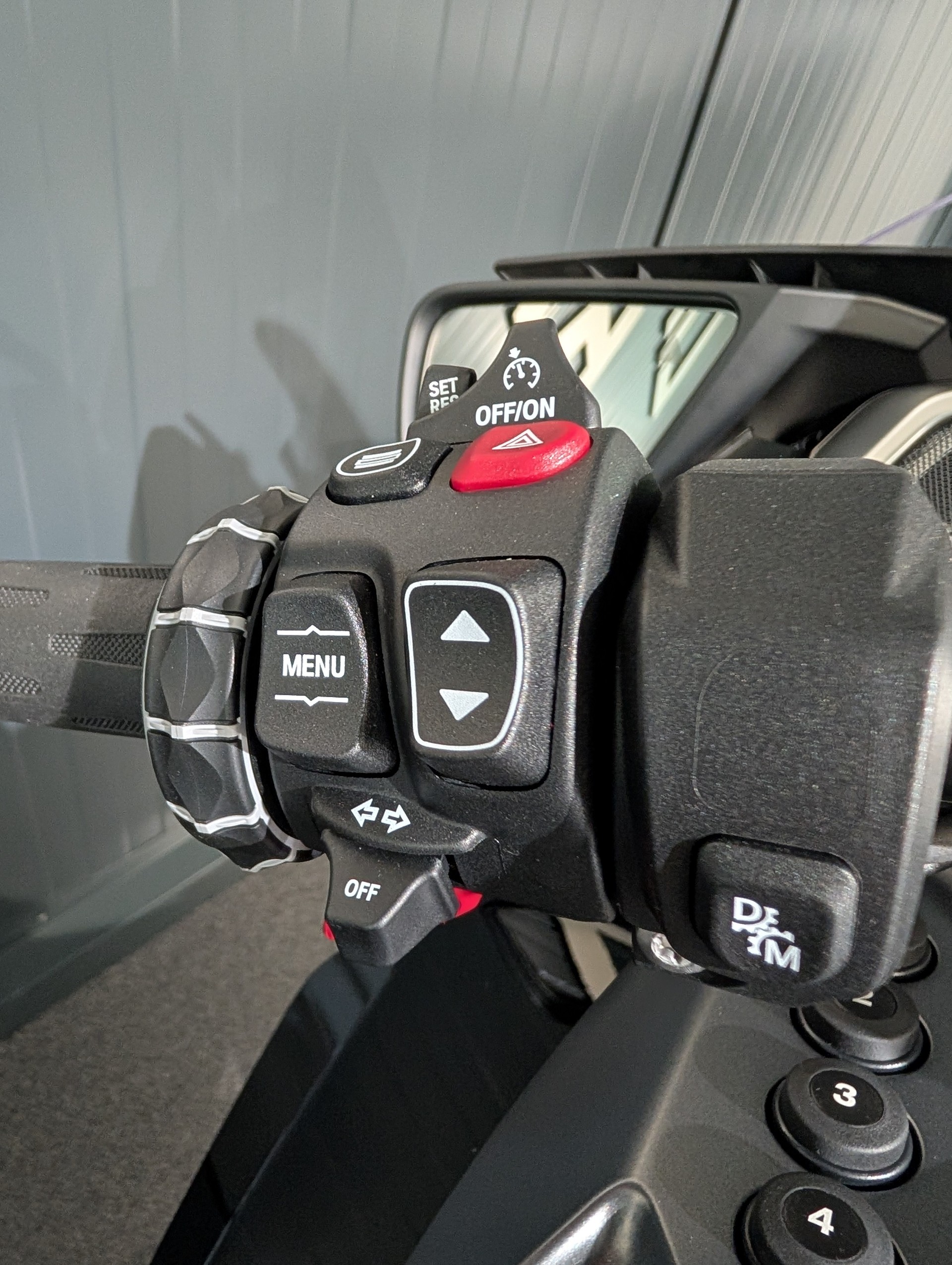 BMW R 1300 RT-showroom-element-3