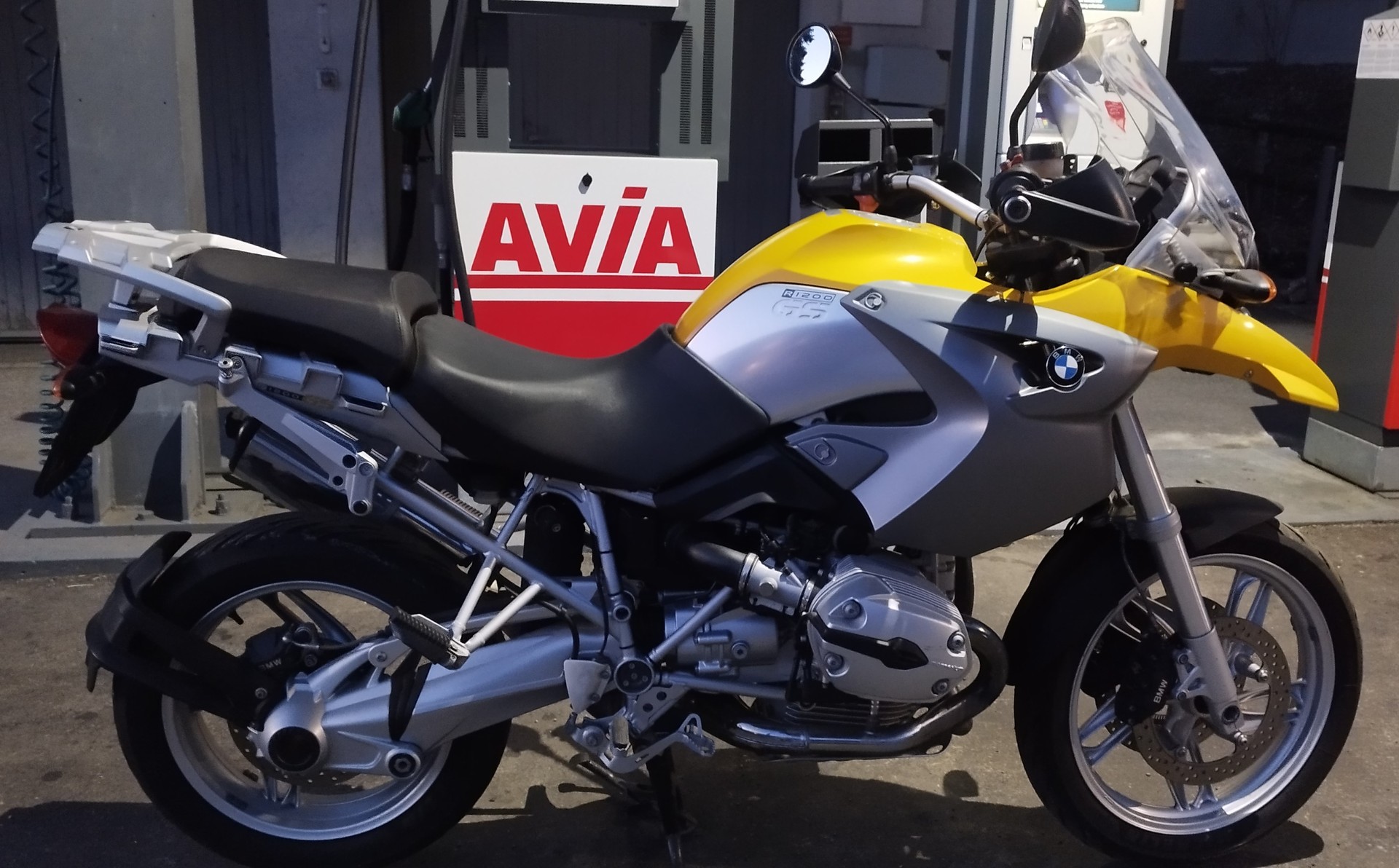 BMW R 1200 GS-image-1