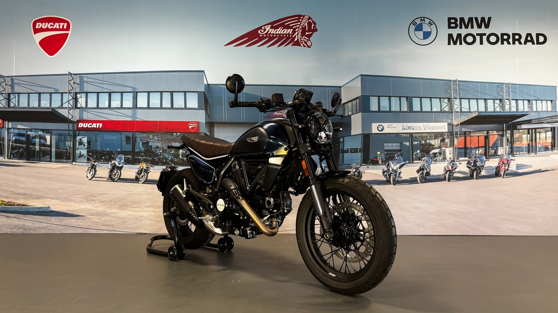 DUCATI SCRAMBLER 800 Nightshift
