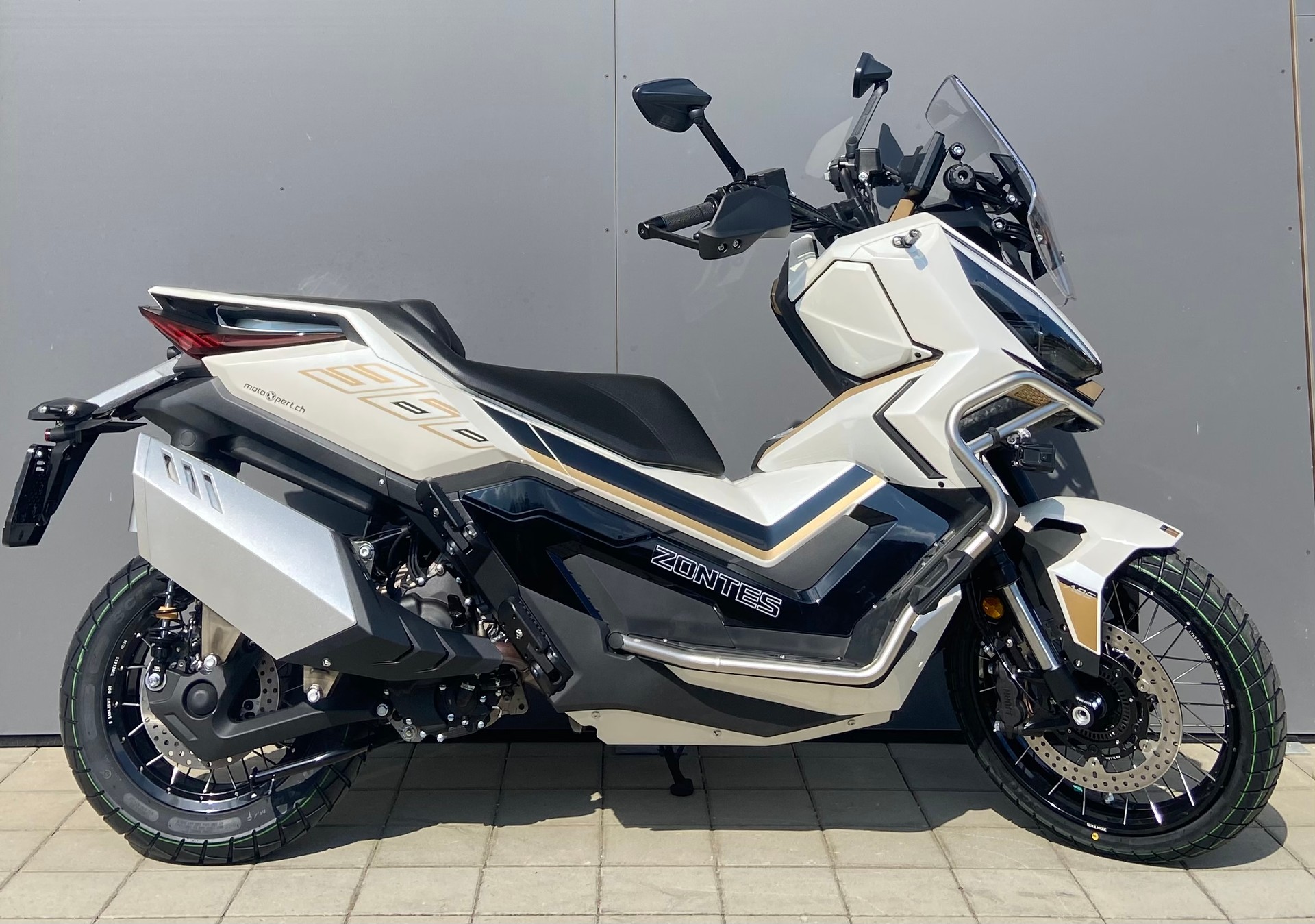 ZONTES 368 G ADV-showroom-element-3