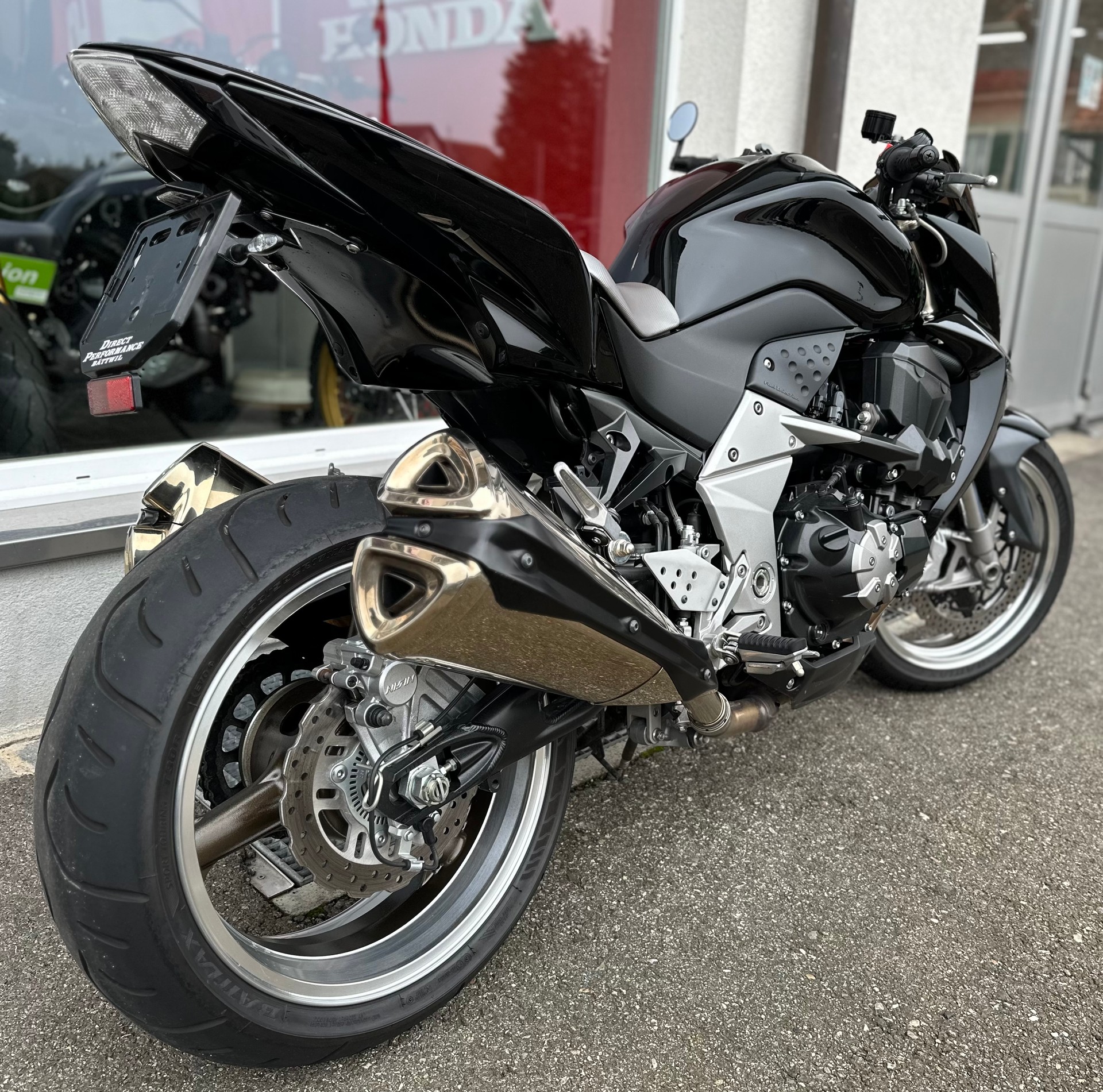 KAWASAKI Z 1000 ABS-showroom-element-3