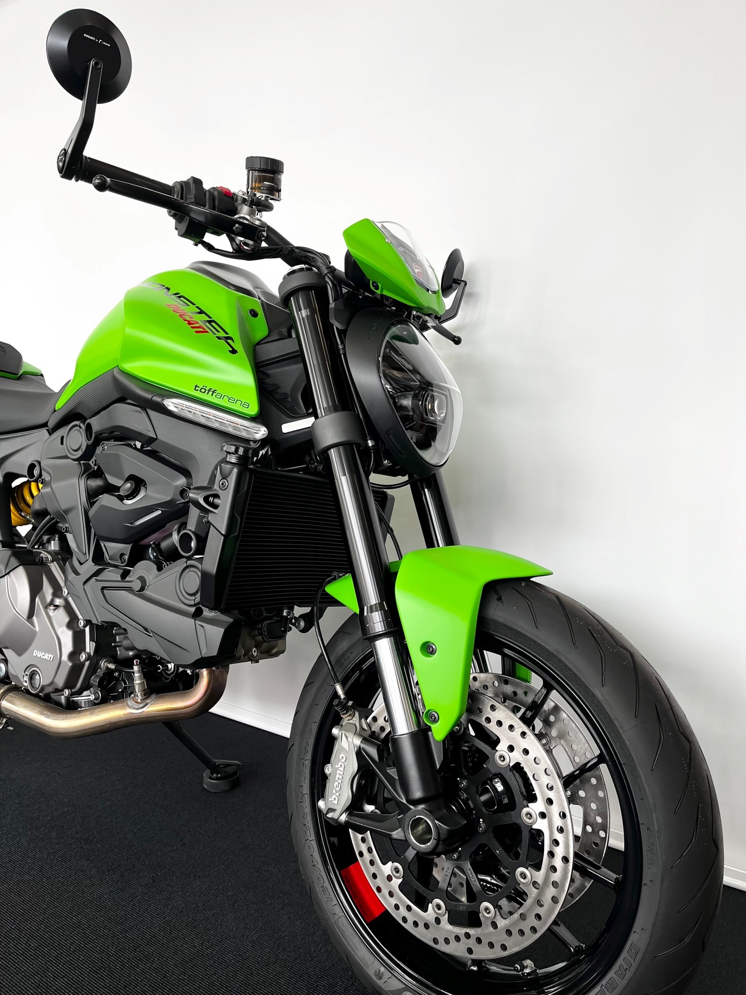 DUCATI Monster + 937-showroom-element-2
