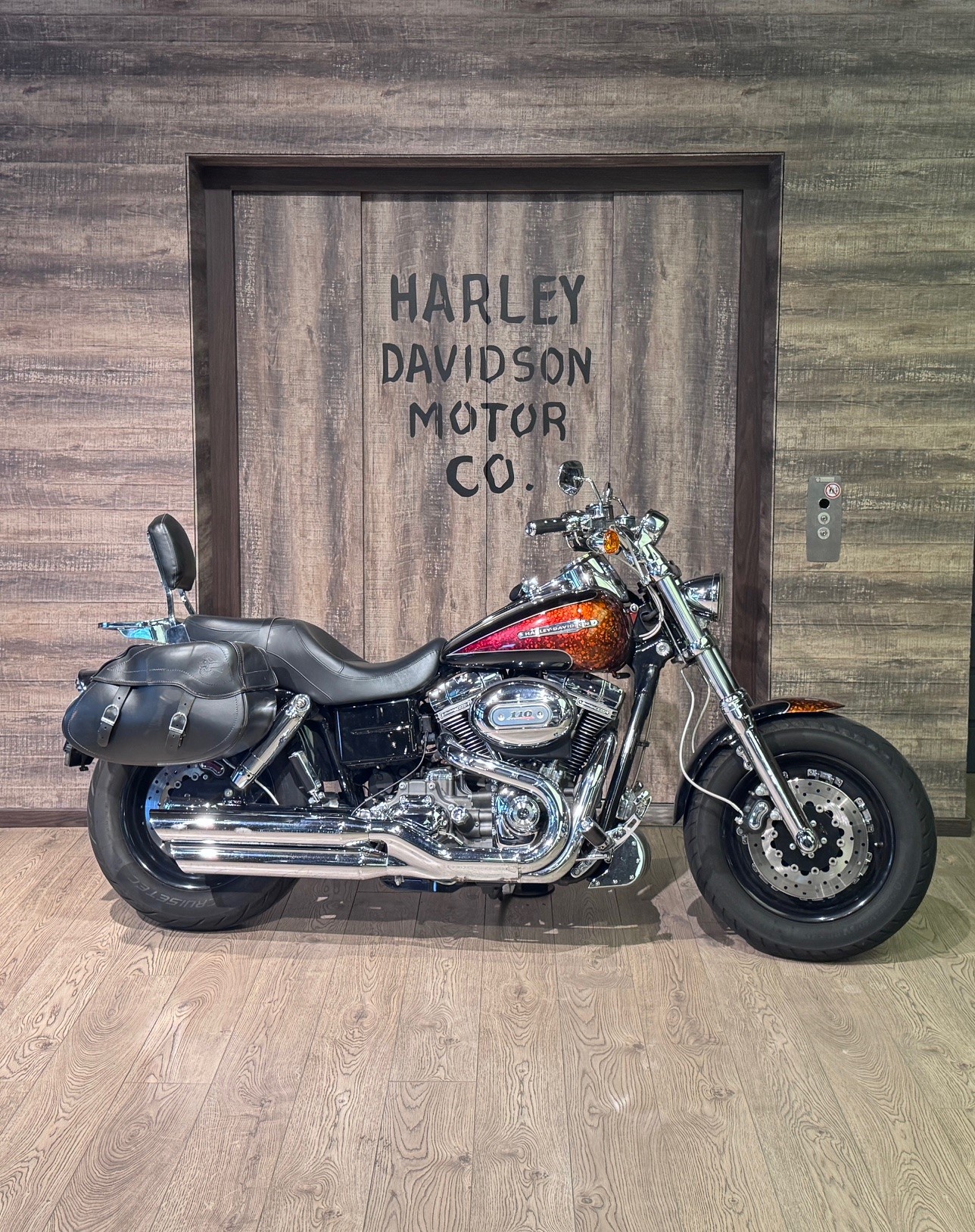 HARLEY-DAVIDSON FXDFSE Fat Bob CVO
