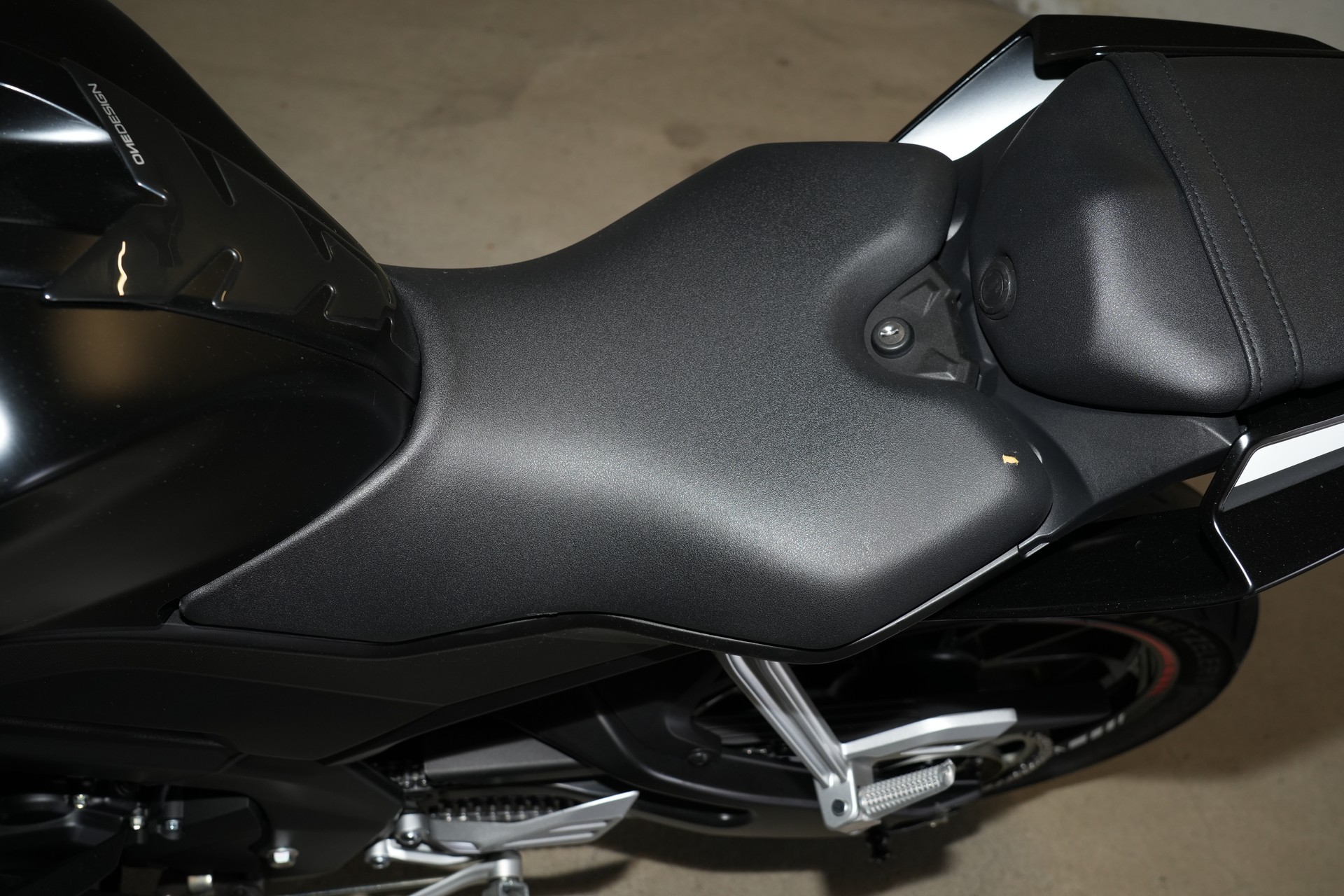 YAMAHA YZF R125-image-11