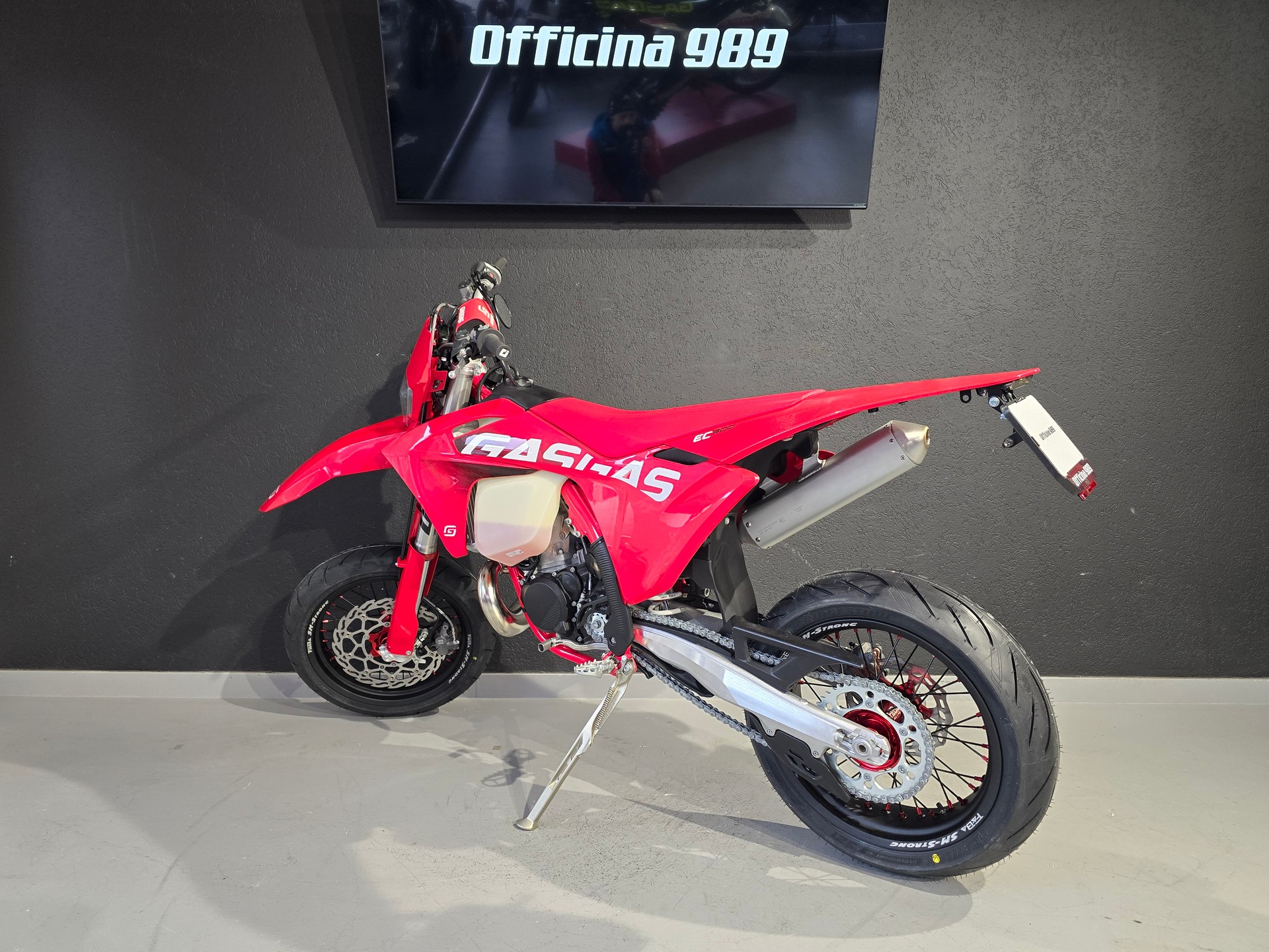 GASGAS EC 300-showroom-element-2