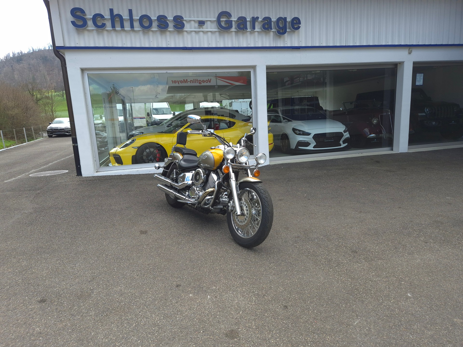 YAMAHA XVS 1100 Drag Star
