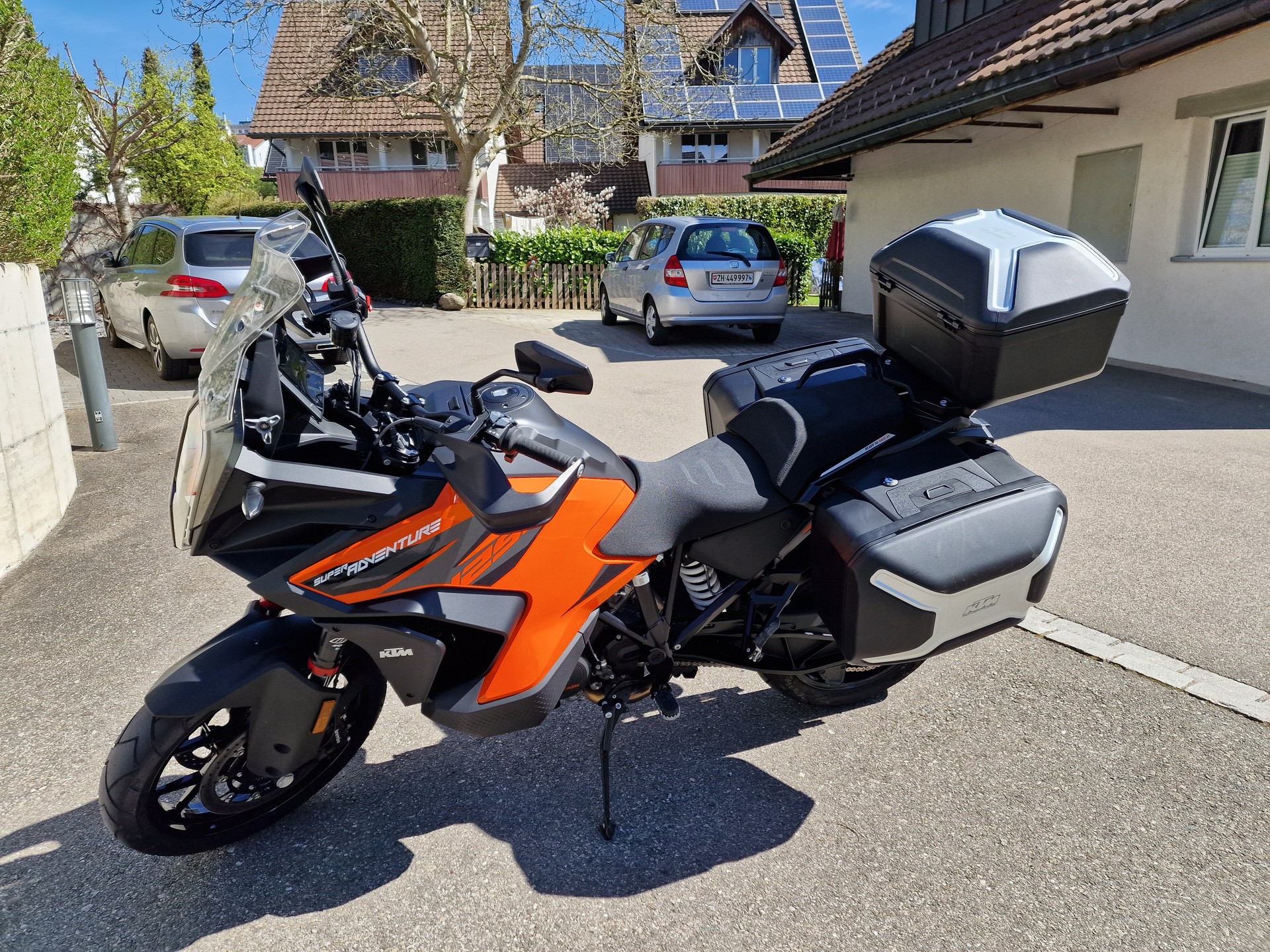 KTM 1290 Super Adventure S-image-2