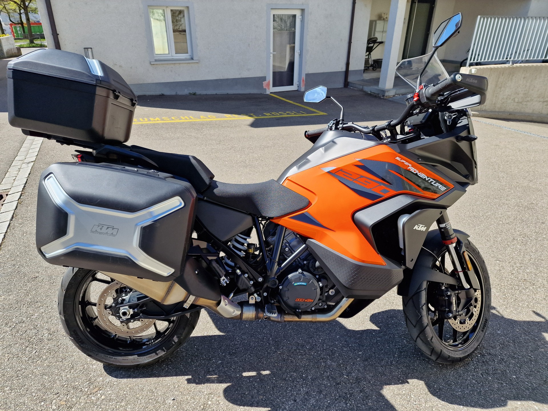 KTM 1290 Super Adventure S-image-5