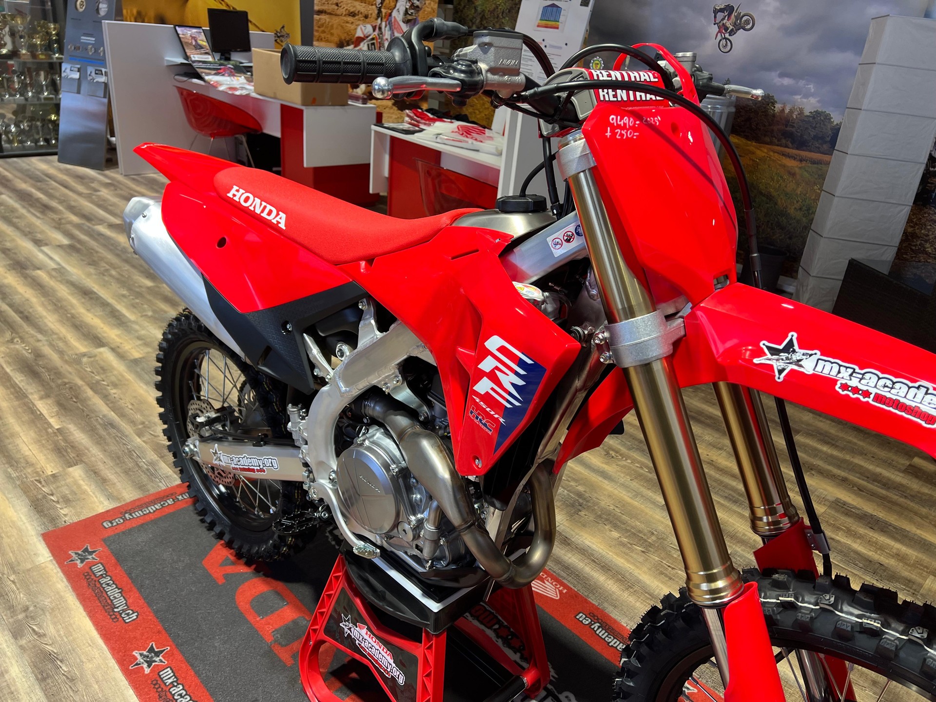 HONDA ** CRF450R ** **2025** Neufahrzeug-showroom-element-2