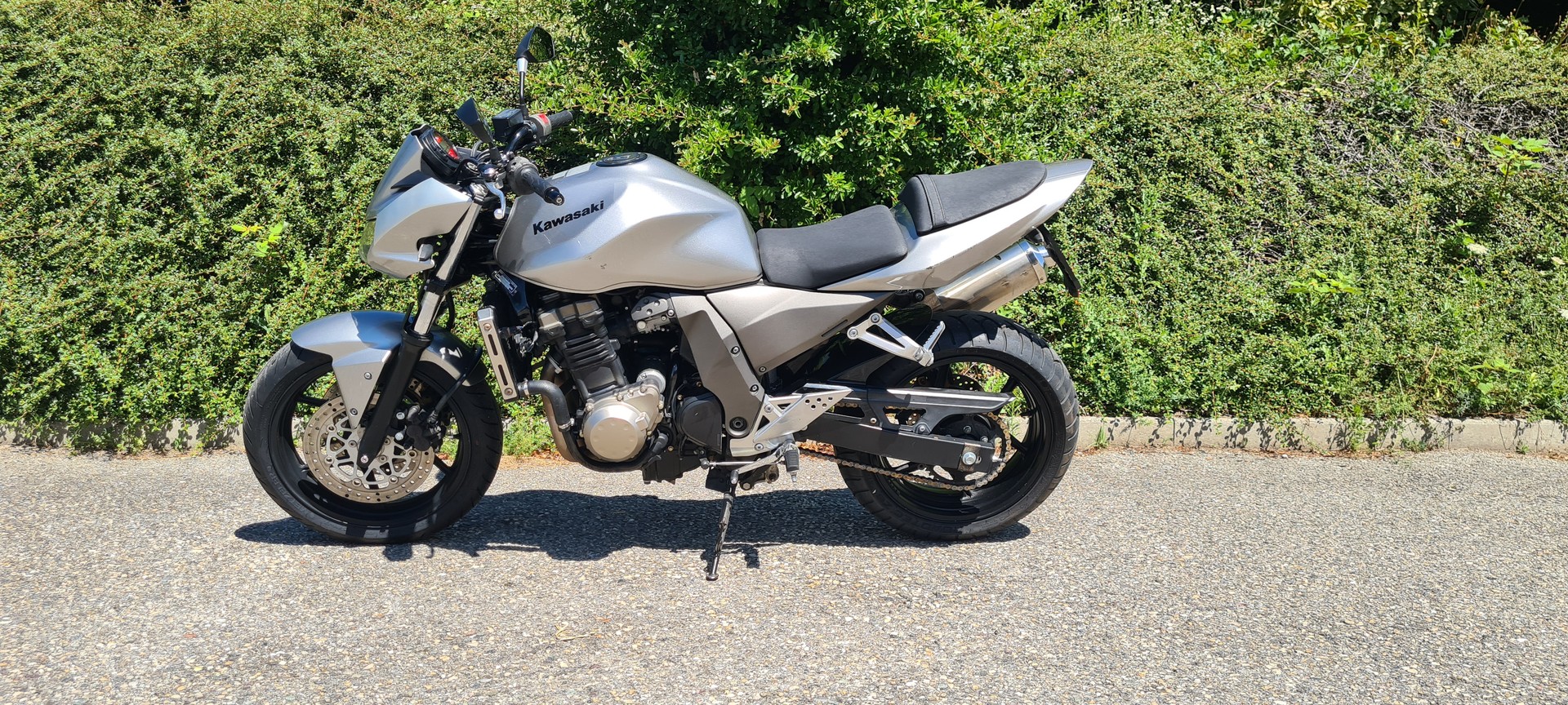 KAWASAKI Z 750-image-3