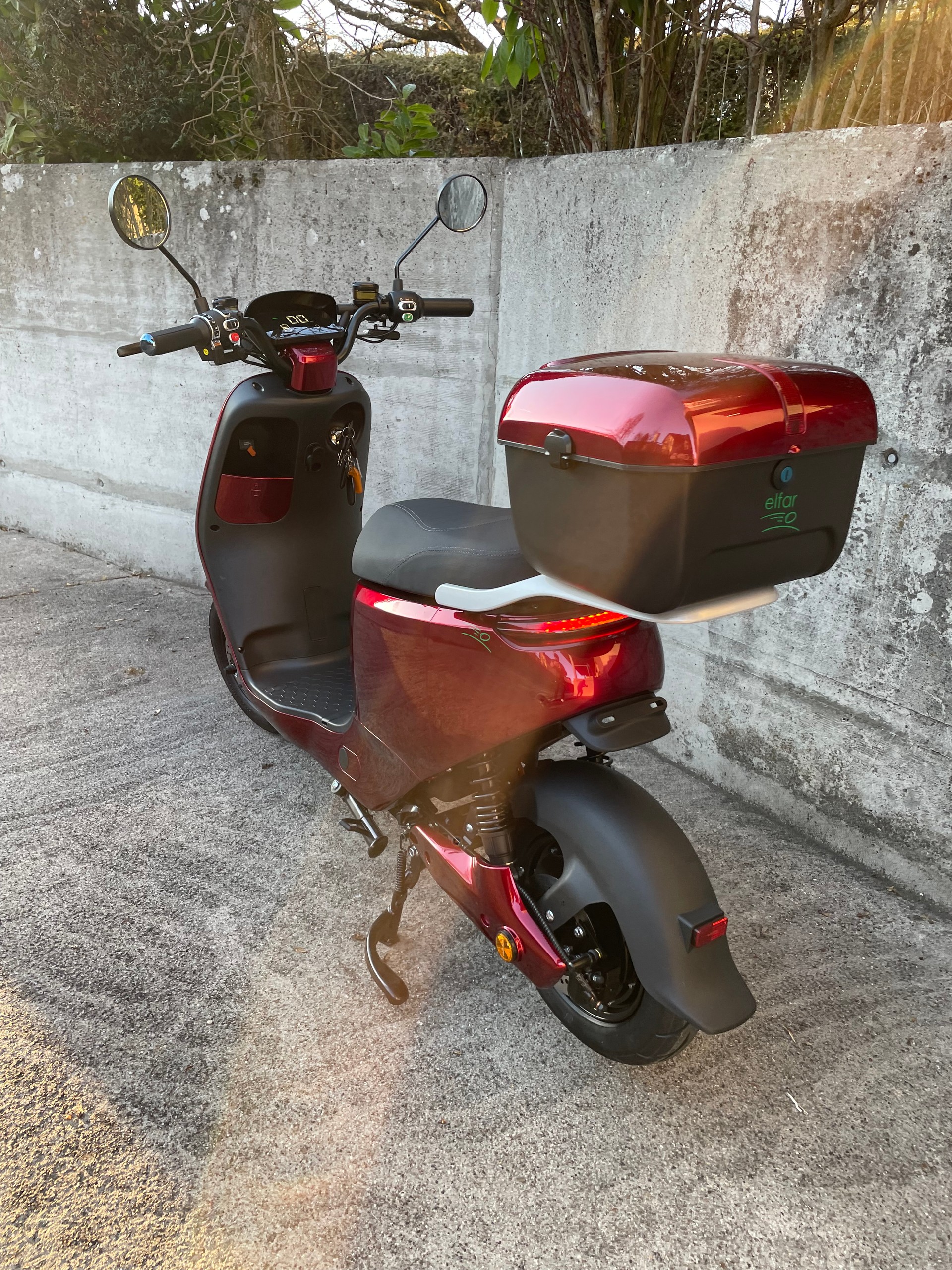 E-SCOOTER E-Mofa Long Range-image-5