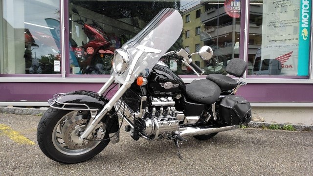 HONDA GL 1500 F6 C Custom-showroom-element-2