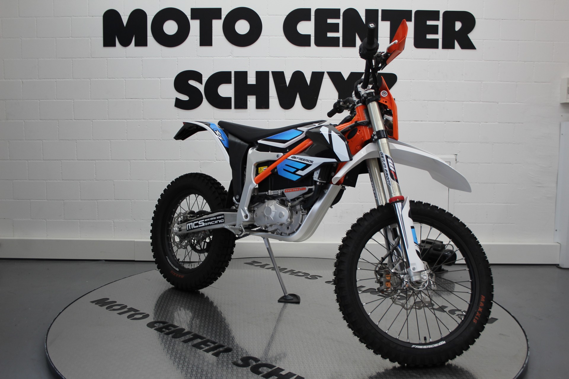 KTM Freeride E-XC-showroom-element-1
