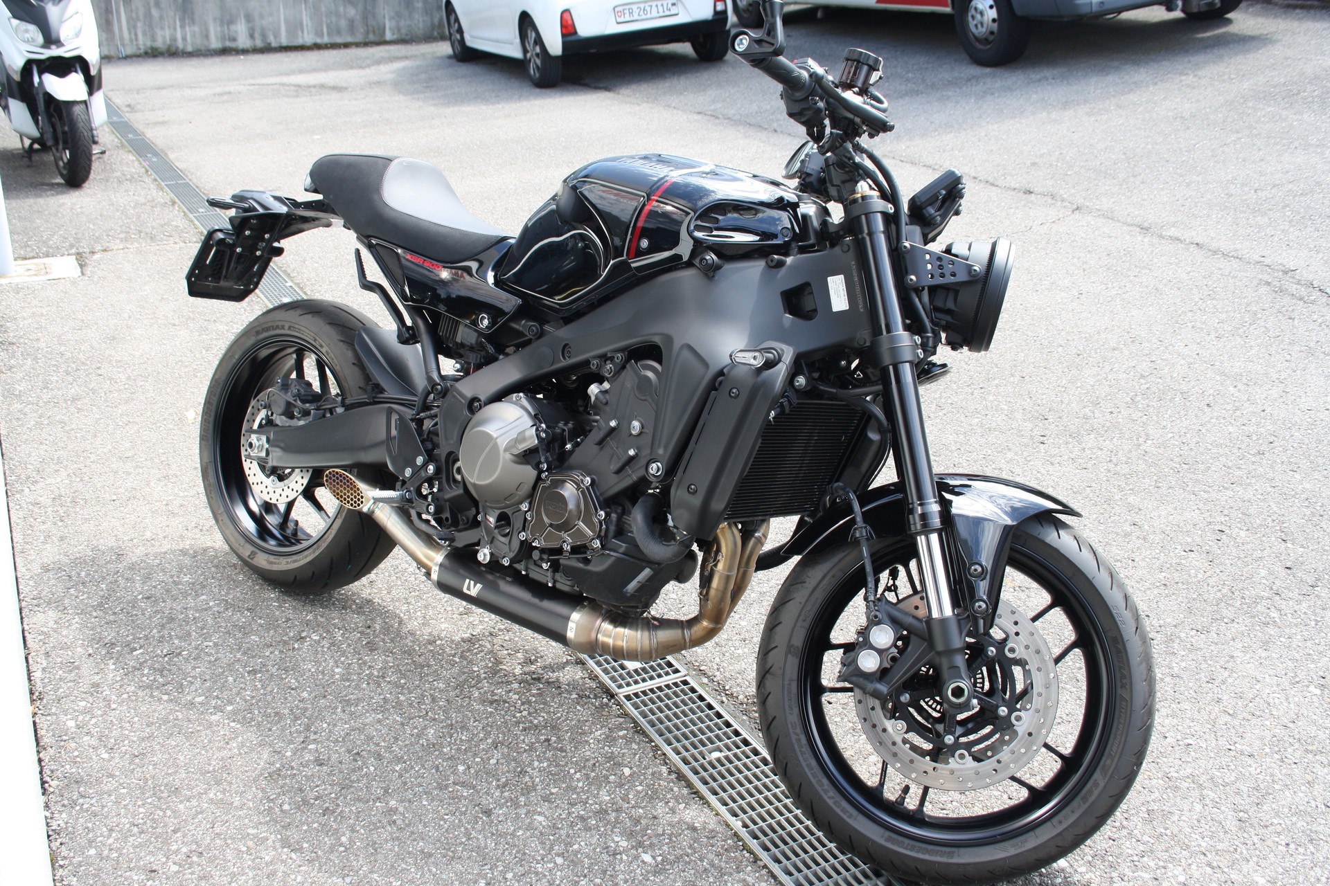YAMAHA XSR 900 - DEPOT-VENTE-image-1