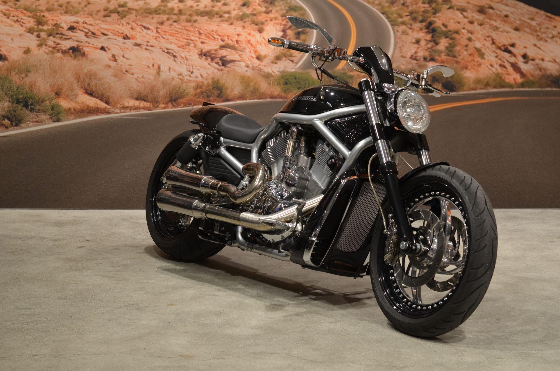HARLEY-DAVIDSON VRSCAW 1130 V-Rod