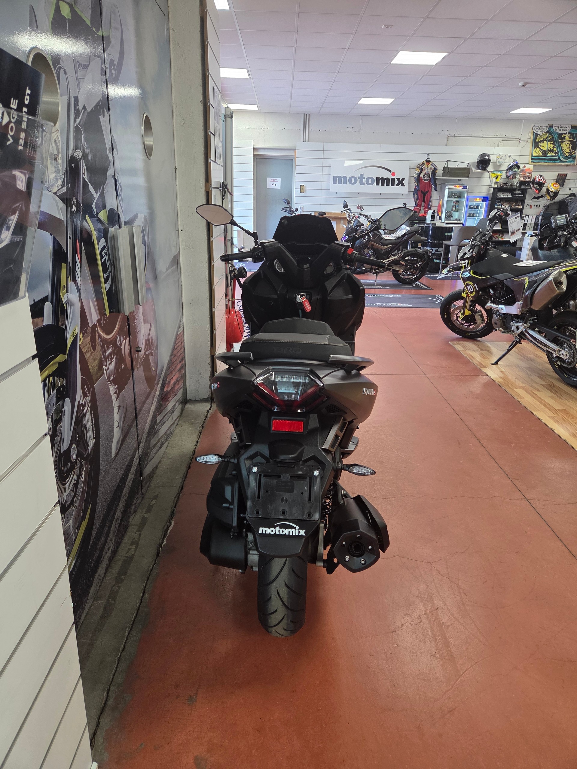 WOTTAN STORM 300-showroom-element-3