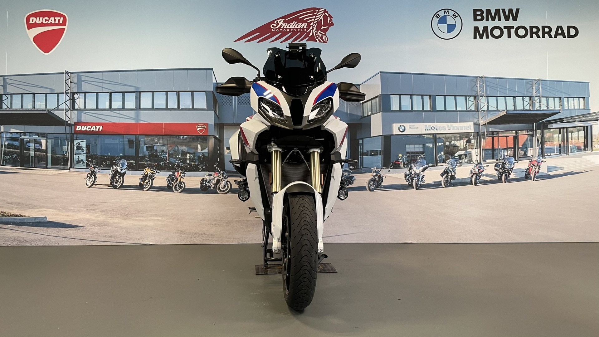 BMW S 1000 XR M-showroom-element-1