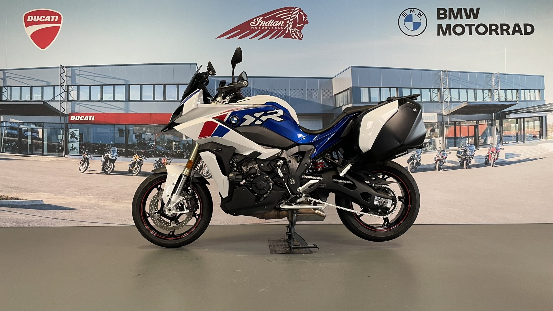 BMW S 1000 XR M-showroom-element-3