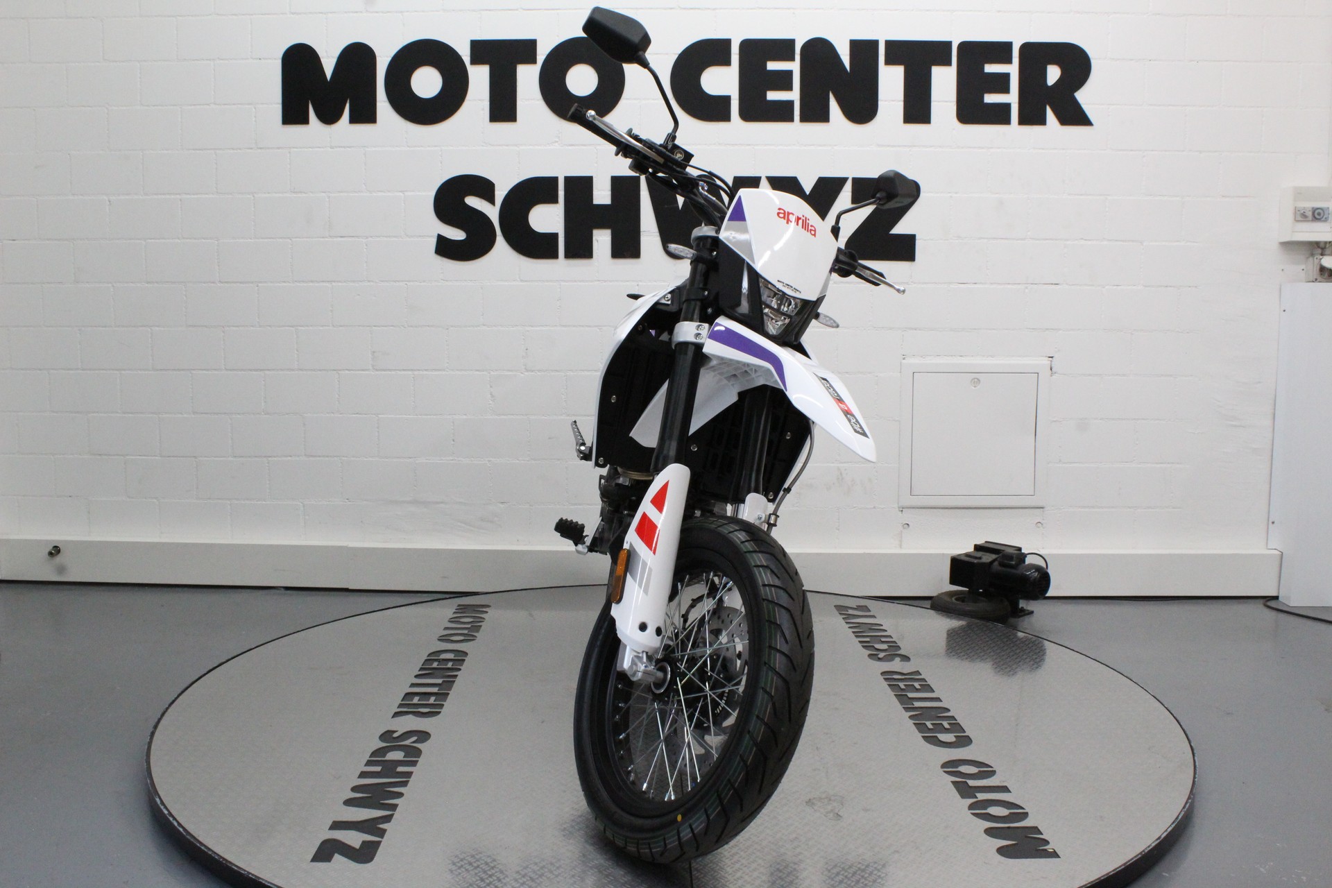 APRILIA 125-image-2
