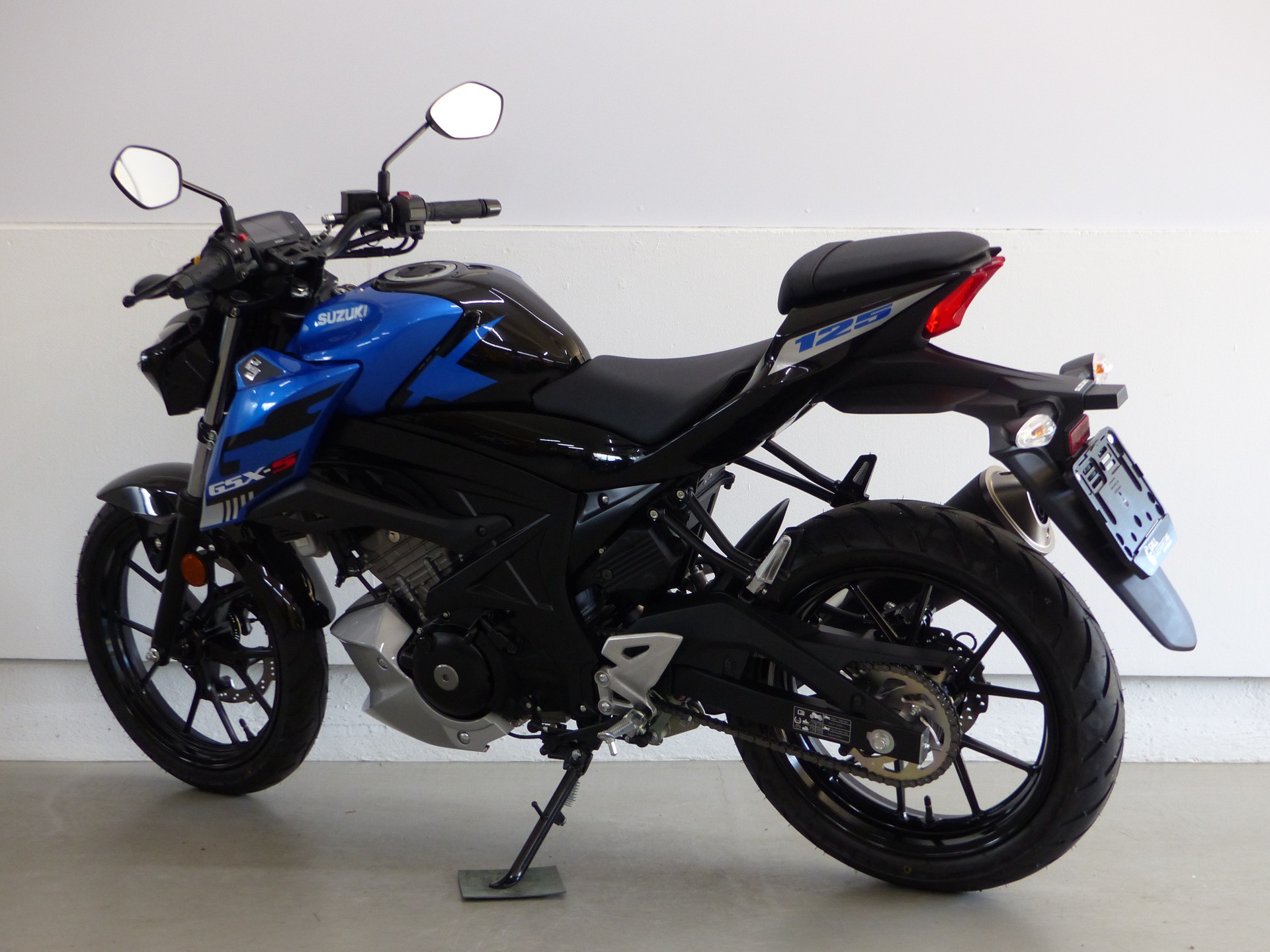 SUZUKI GSX-S 125 ABS-image-3