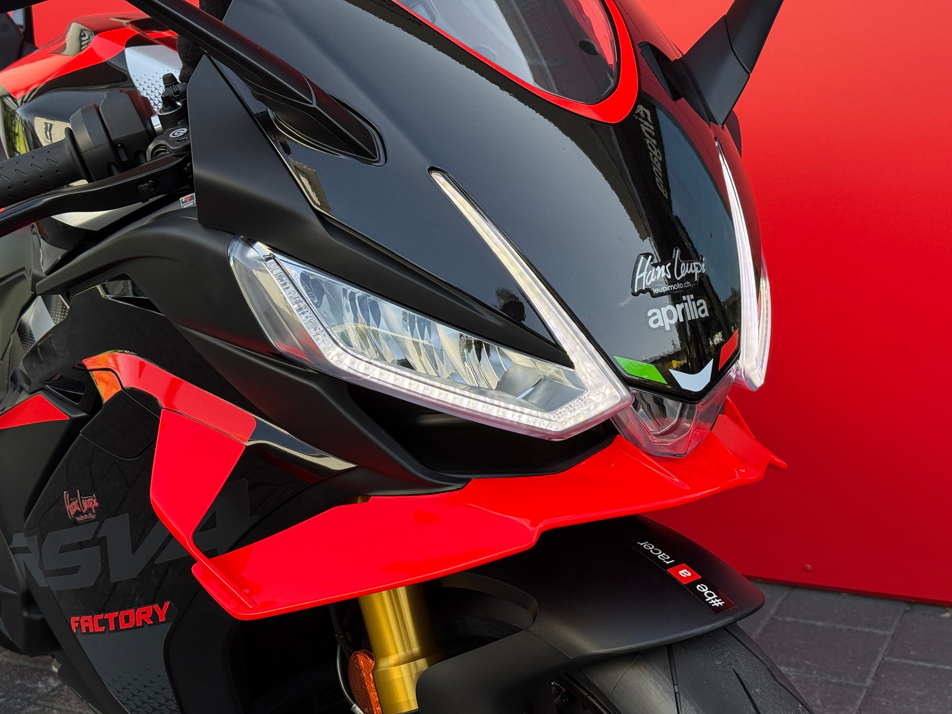 APRILIA RSV4 1100 E5+ Factory-image-6