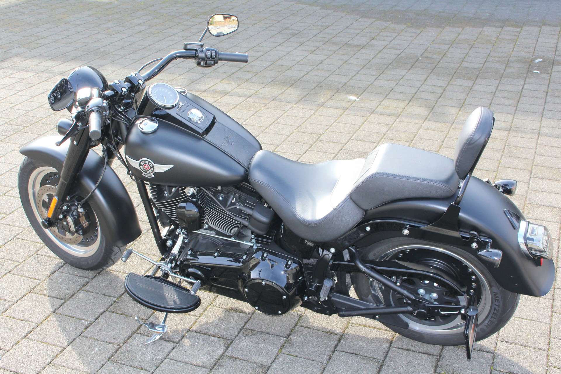 HARLEY-DAVIDSON FLSTFBS Fat Boy S Special ABS-showroom-element-3