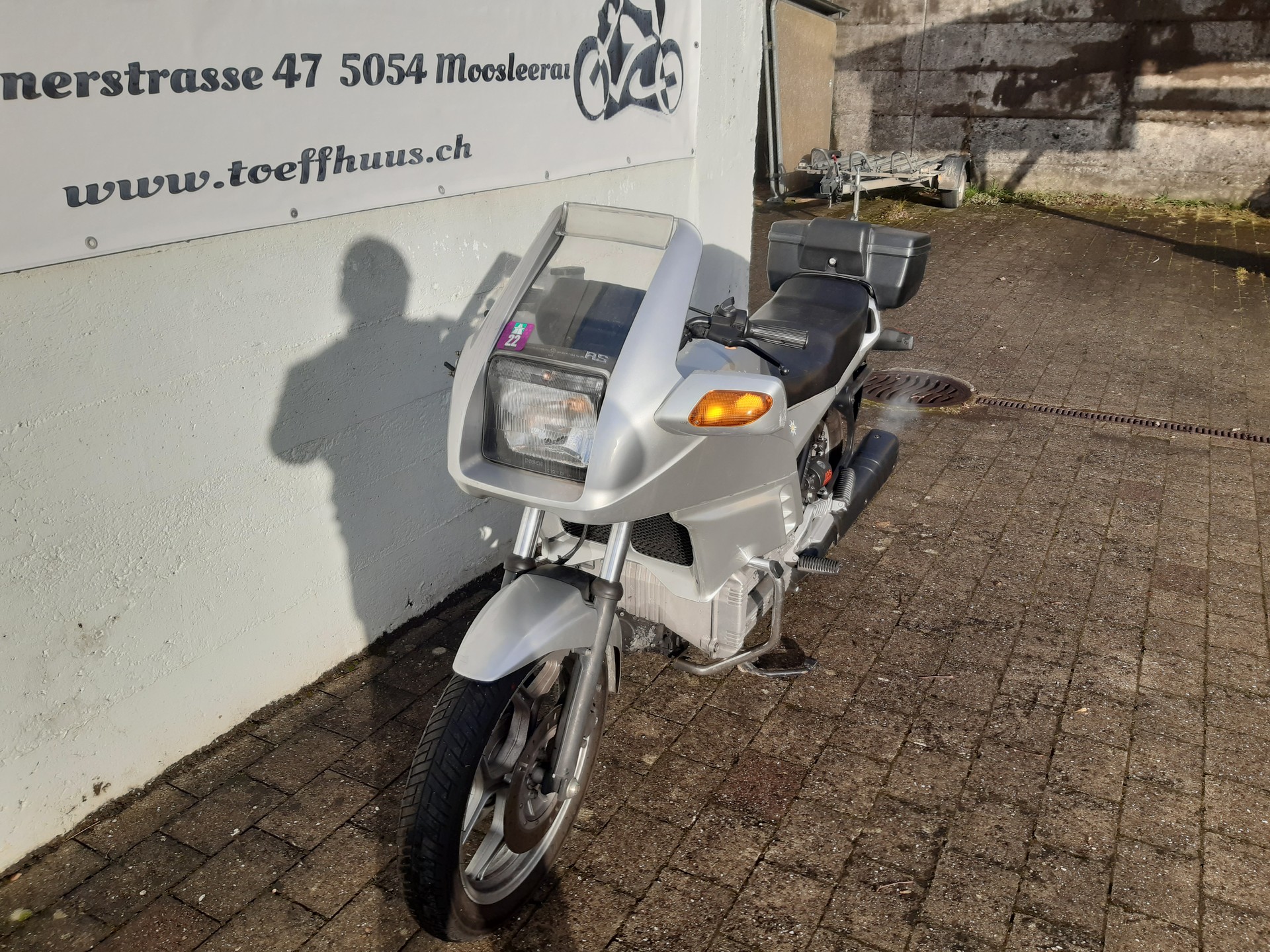 BMW K 100-showroom-element-1
