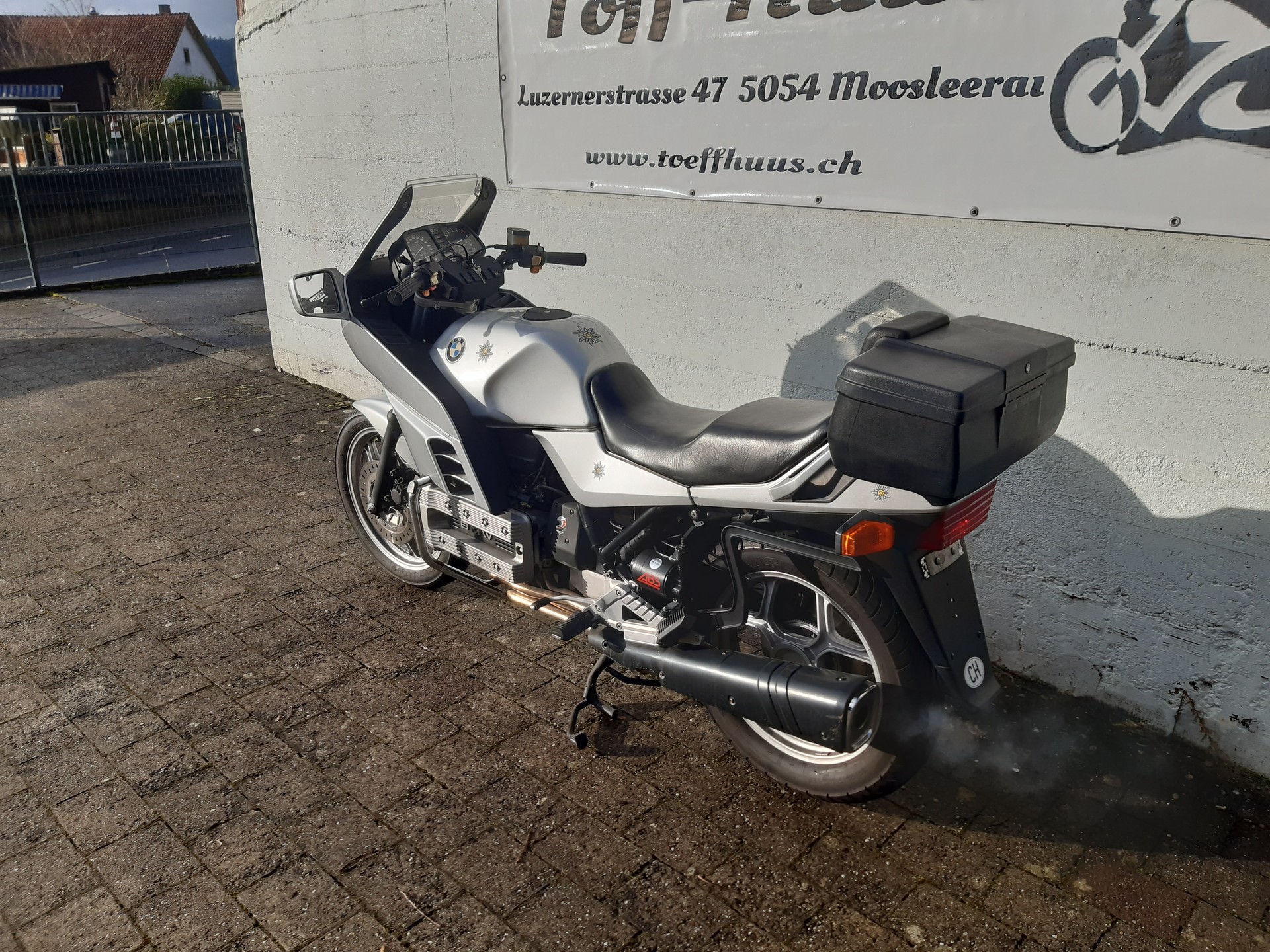 BMW K 100-showroom-element-2
