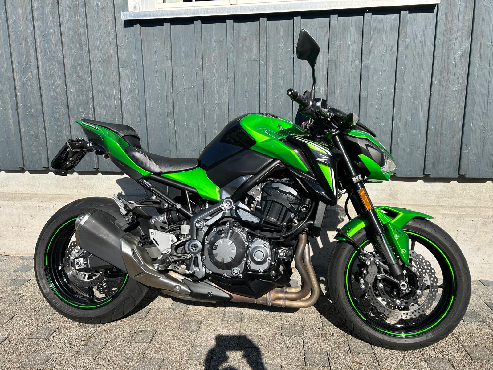 KAWASAKI Z 900-image-0