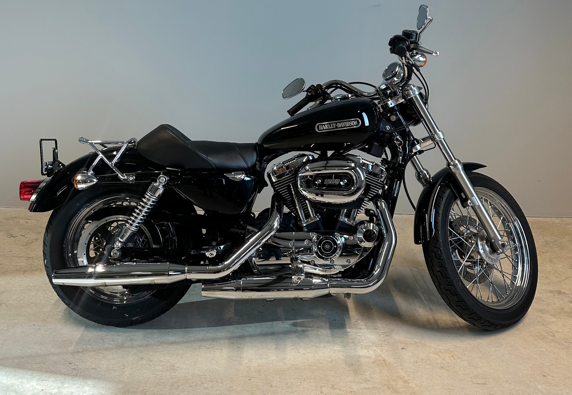 HARLEY-DAVIDSON XL 1200 L Sportster Low-image-0