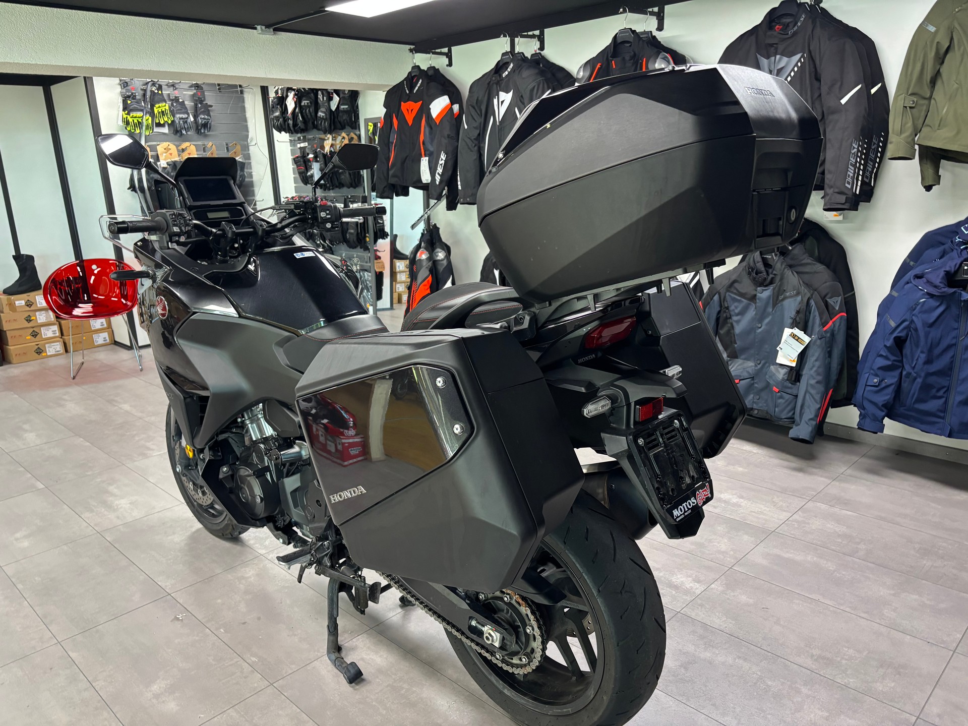 HONDA NT 1100 DCT-image-4