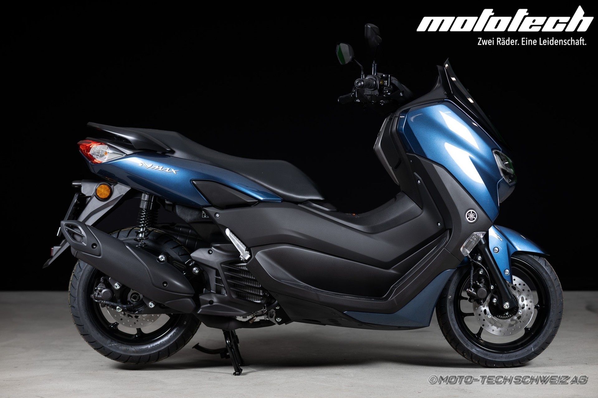 YAMAHA N-Max GPD 125-showroom-element-1