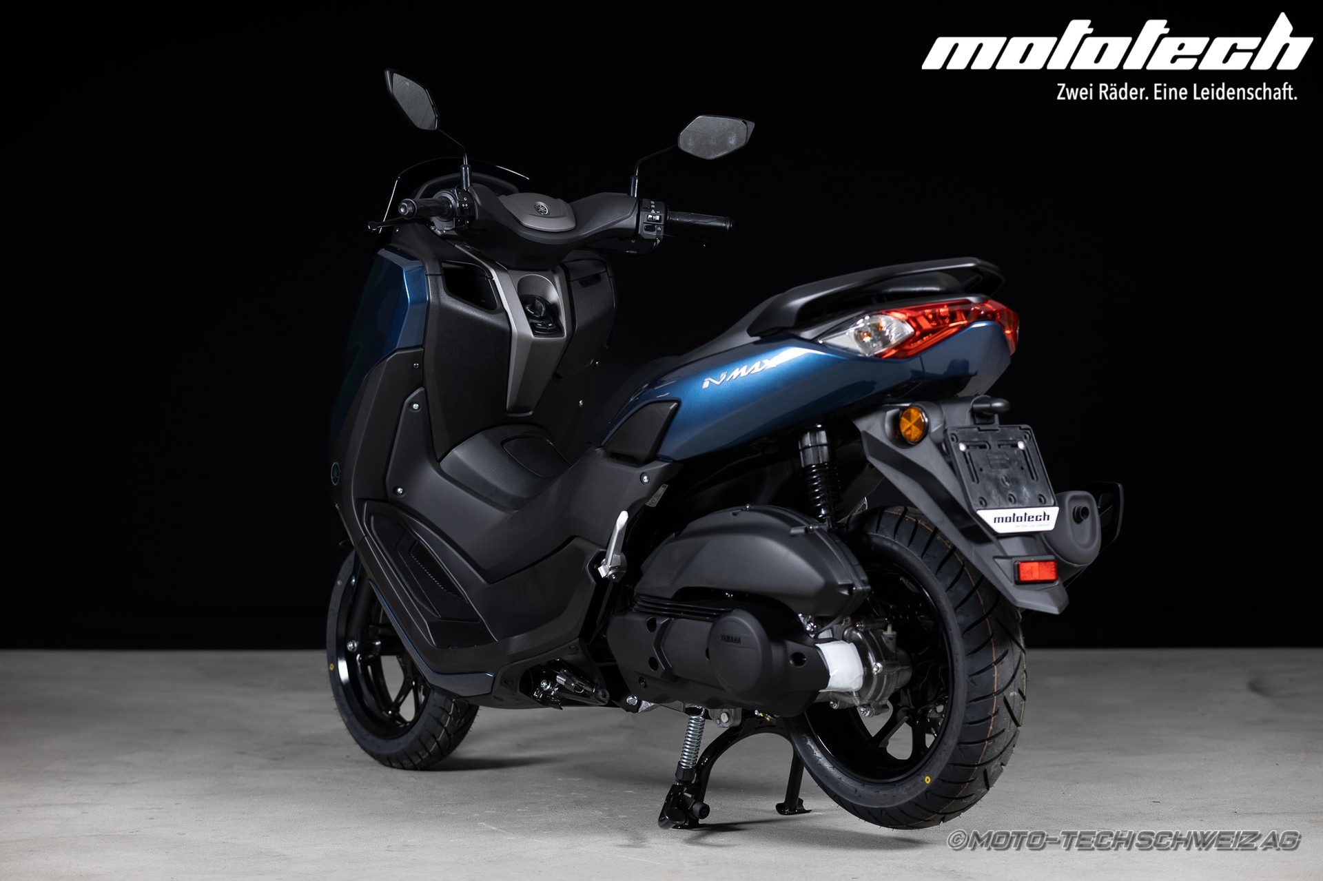 YAMAHA N-Max GPD 125-showroom-element-3