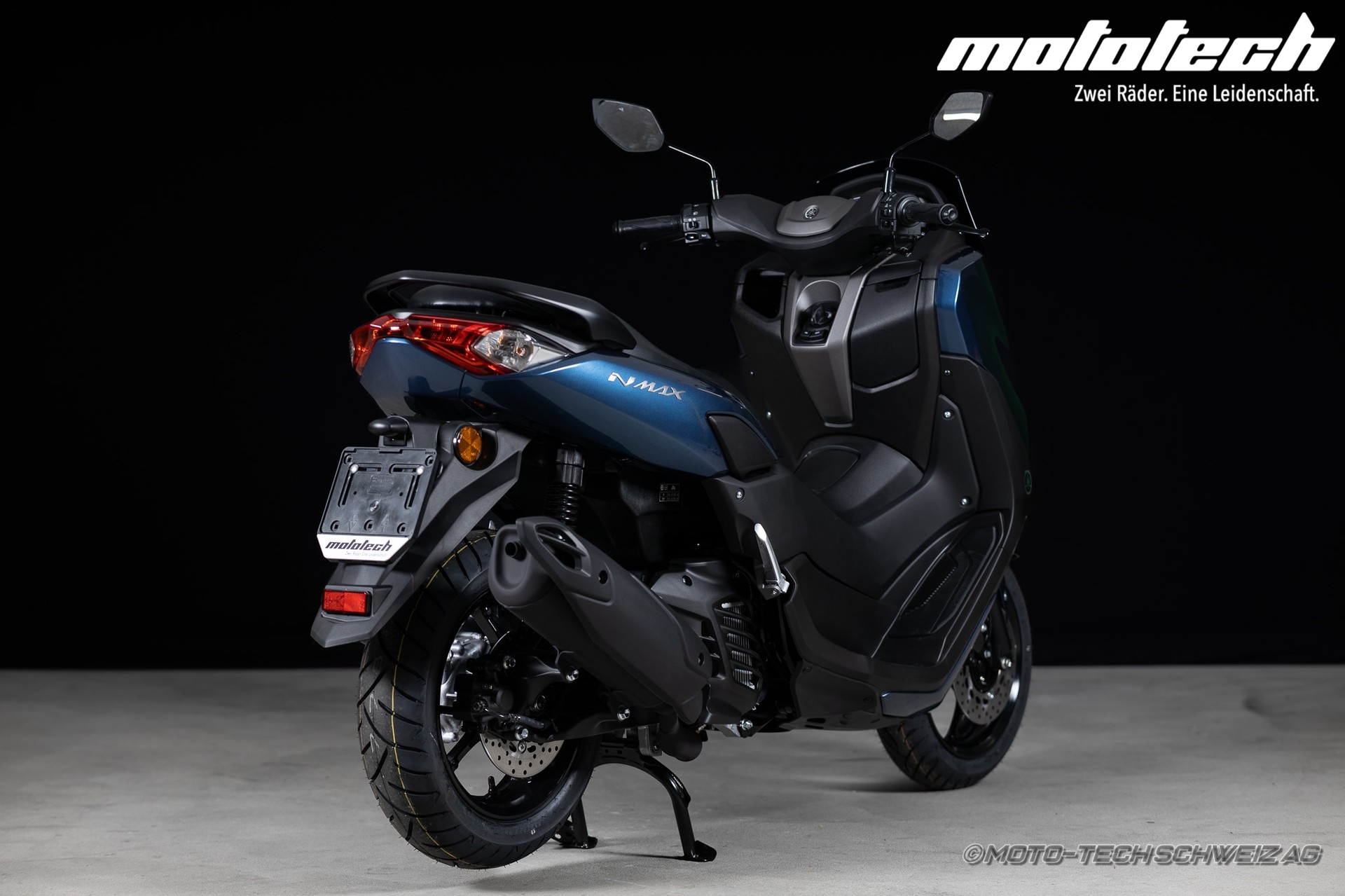 YAMAHA N-Max GPD 125-showroom-element-2